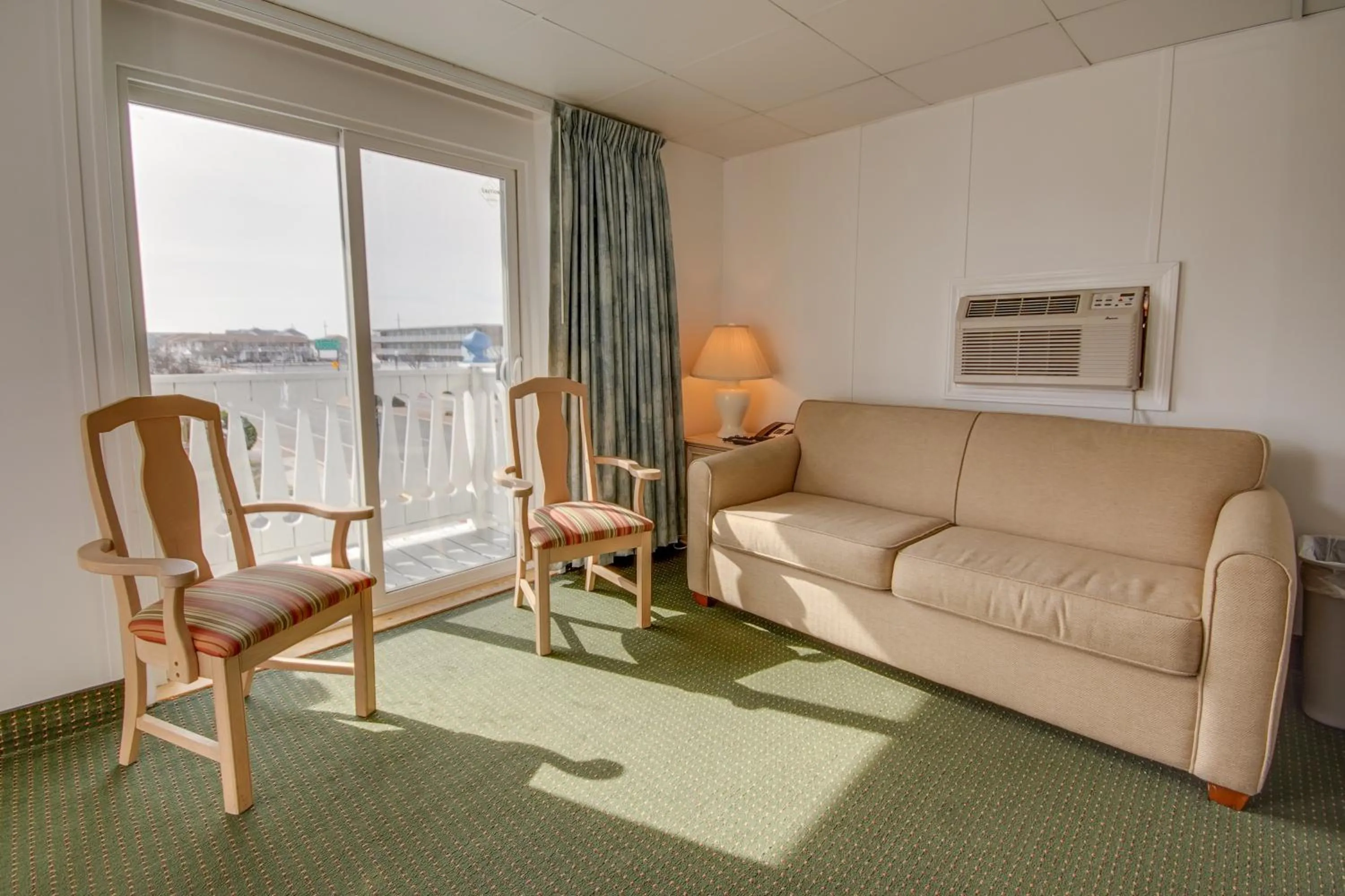 Bedroom in Empress Motel