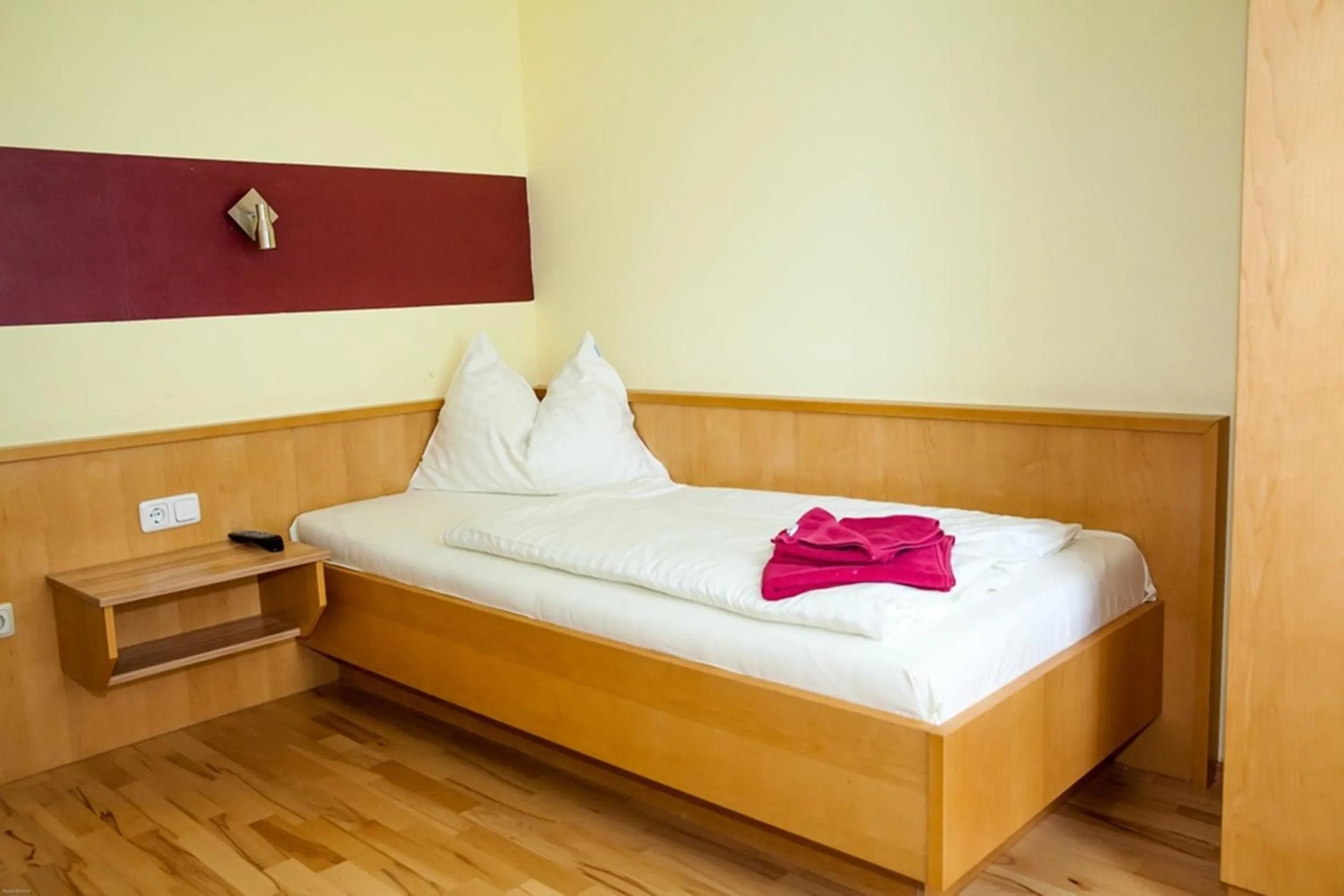 Photo of the whole room, Bed in Gasthof Roderich Hotel