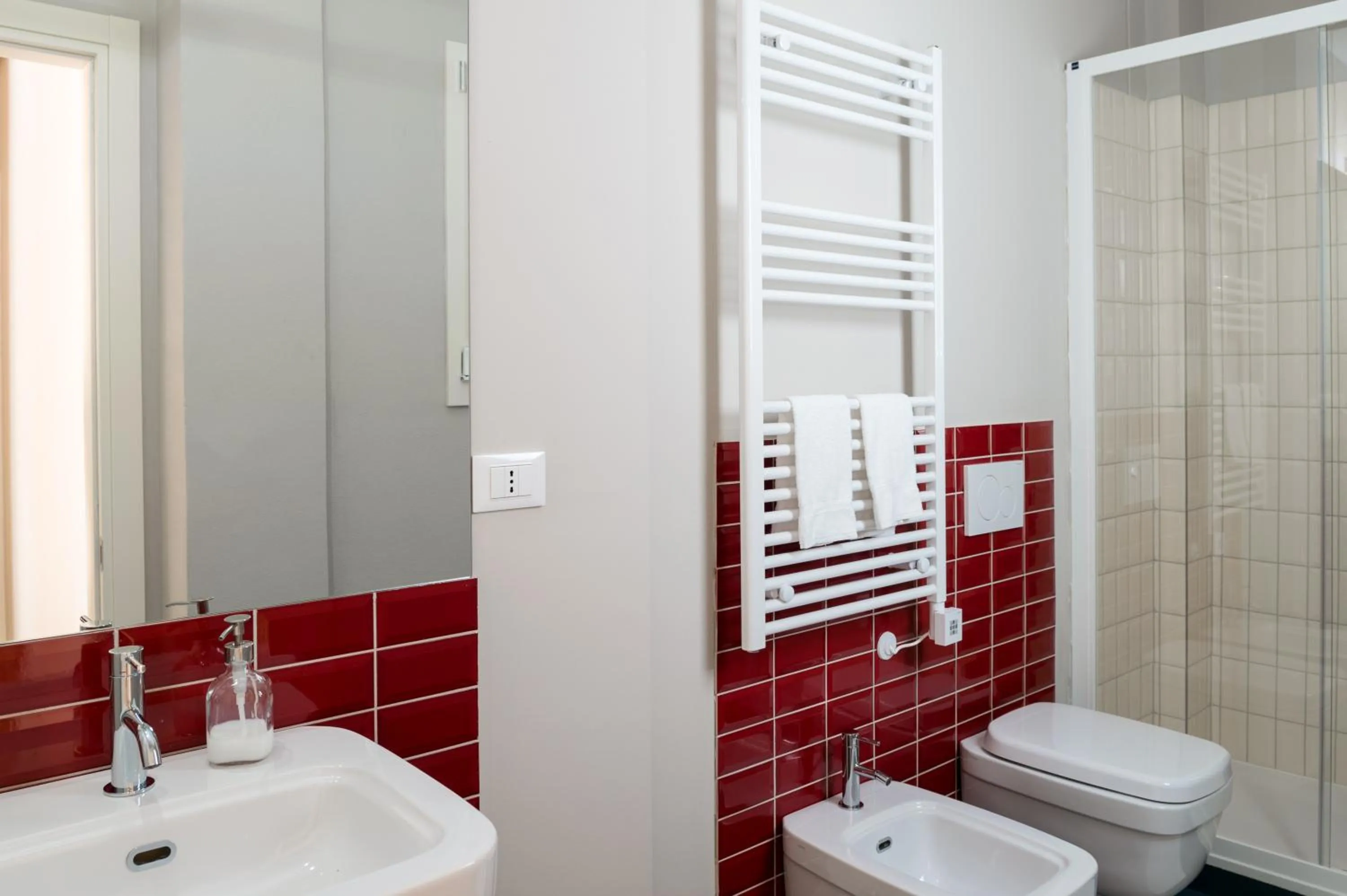 Bathroom in Almarossa