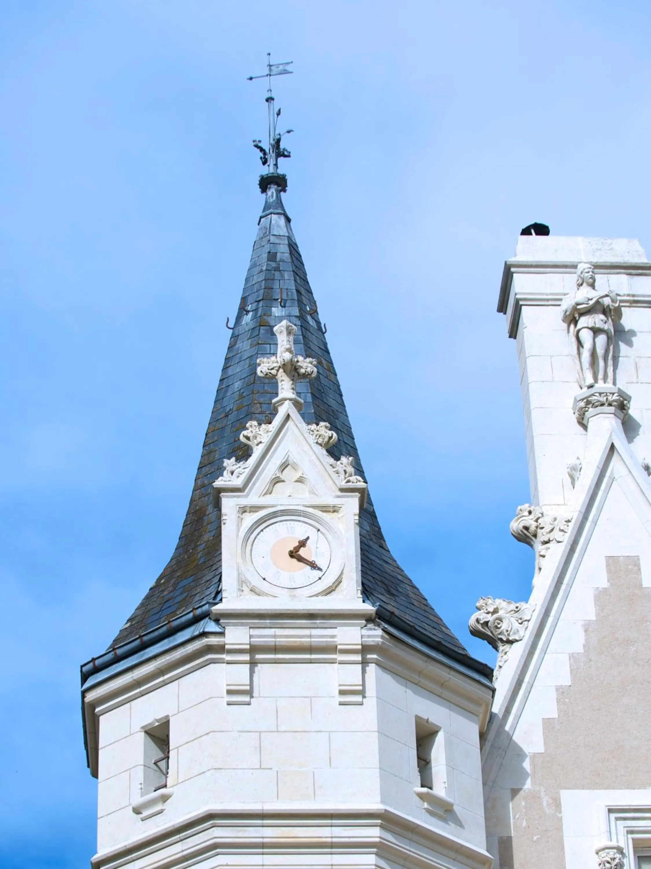 Property building in Château de Beauvais