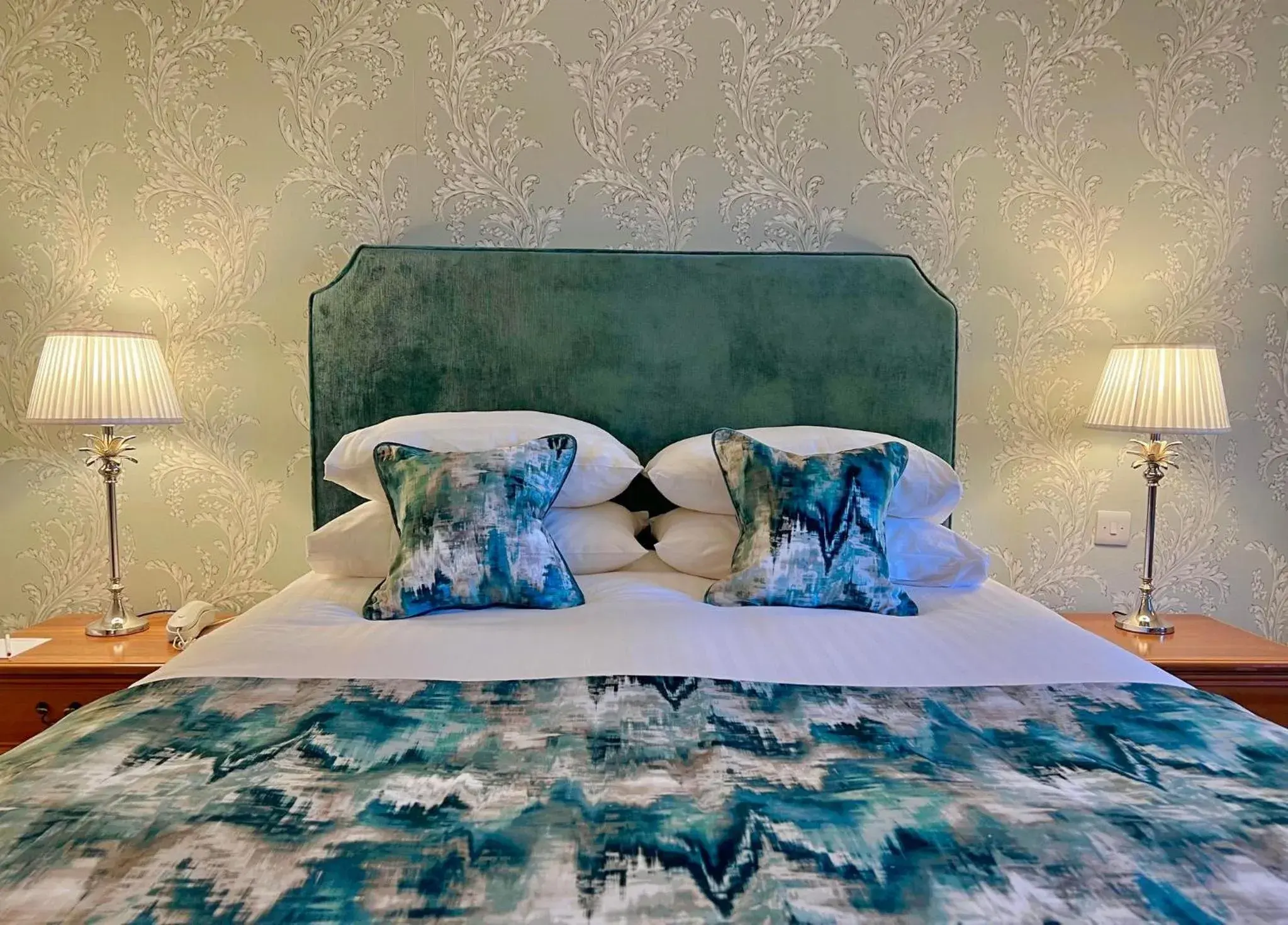 Double Room in Garvock House Hotel Double Room in Garvock House Hotel