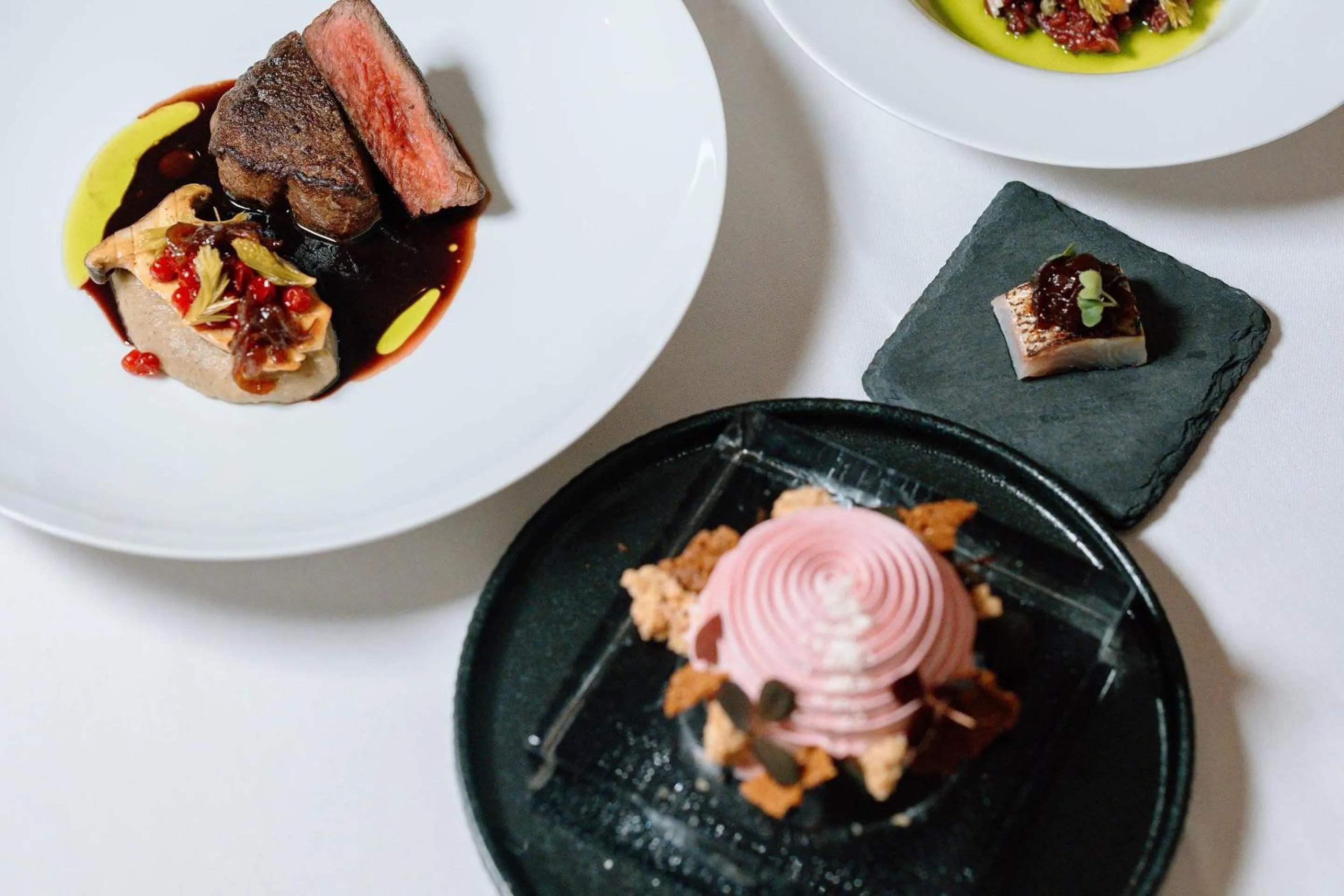 Restaurant/places to eat in IceHotel