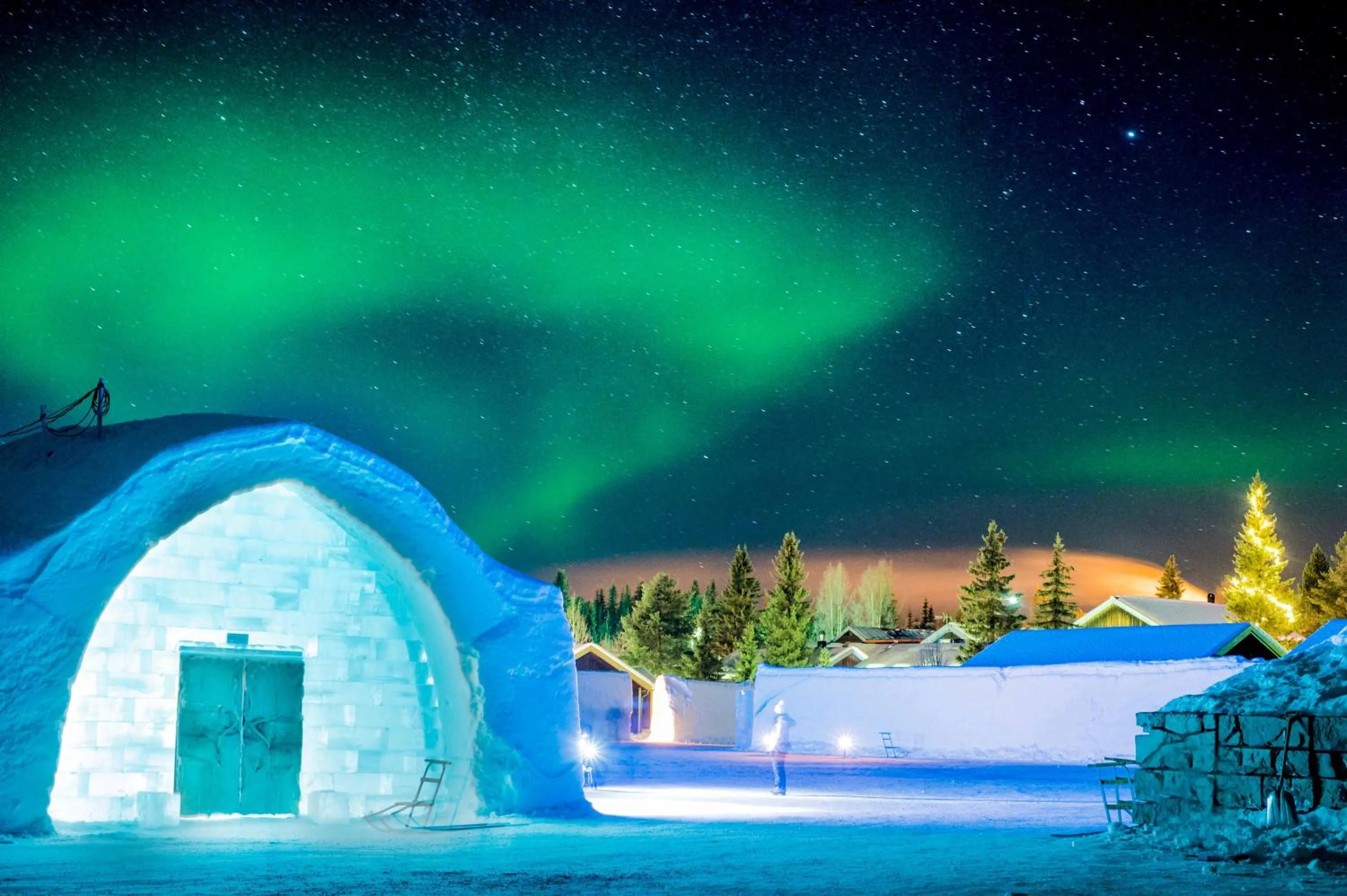 Facade/entrance in IceHotel