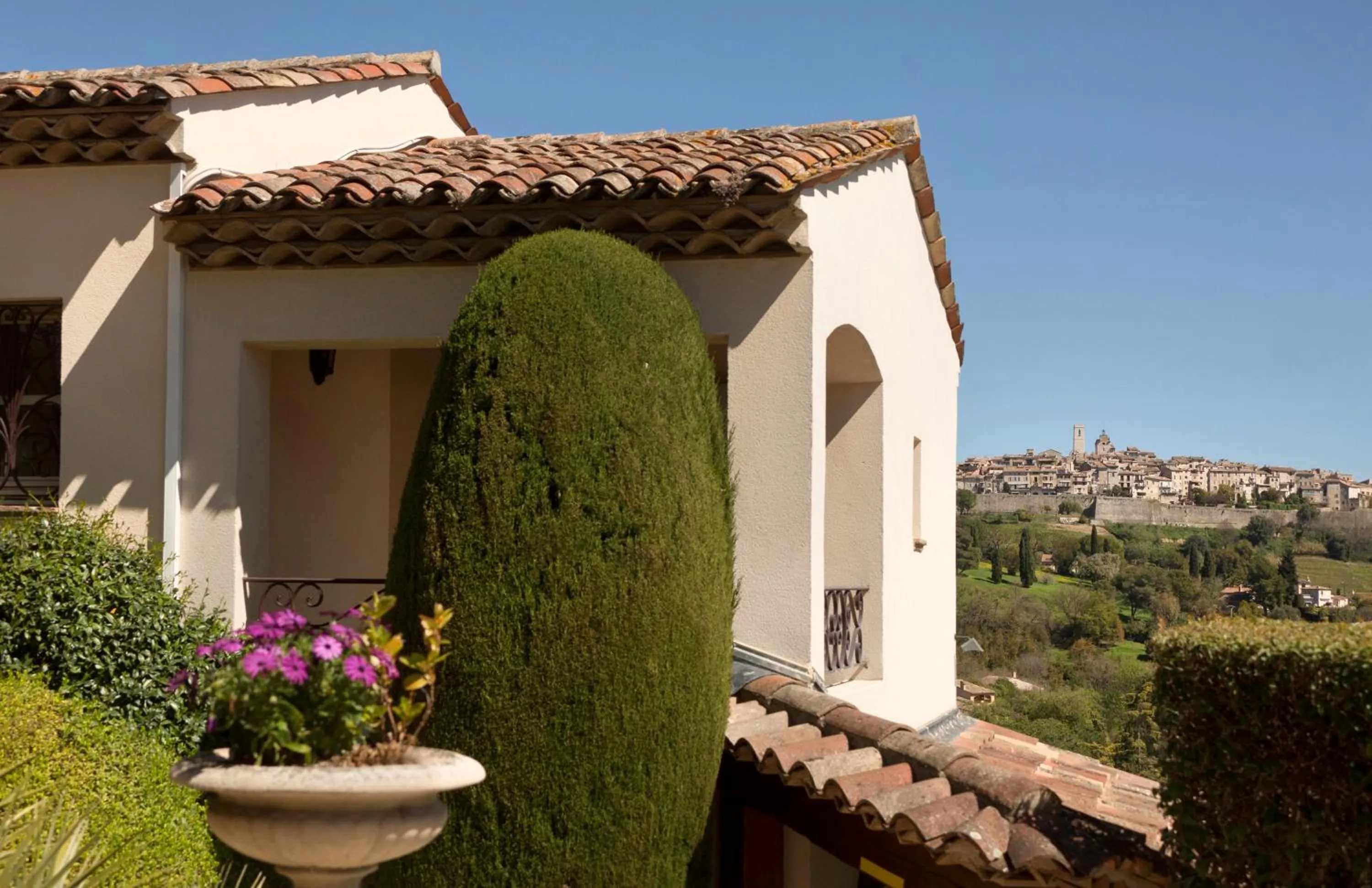 Property building in Hôtel La Grande Bastide