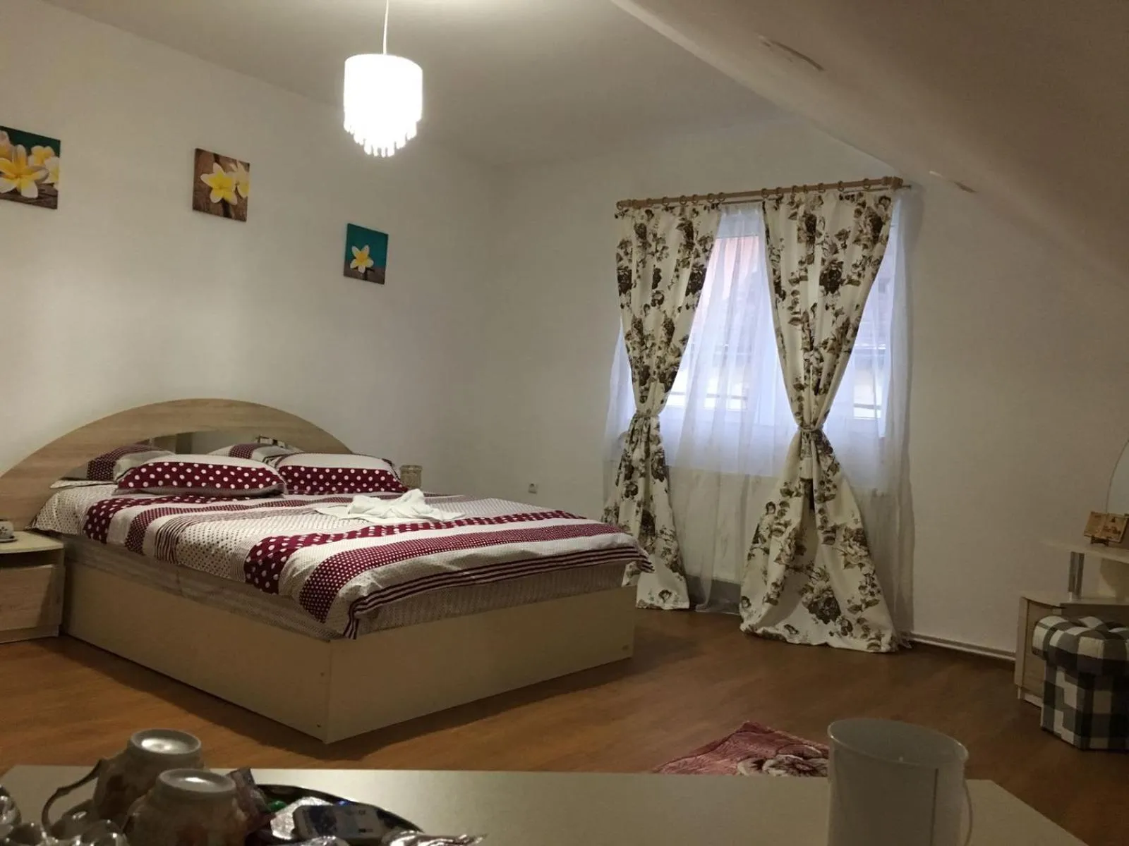 Photo of the whole room, Bed in Unser Haus