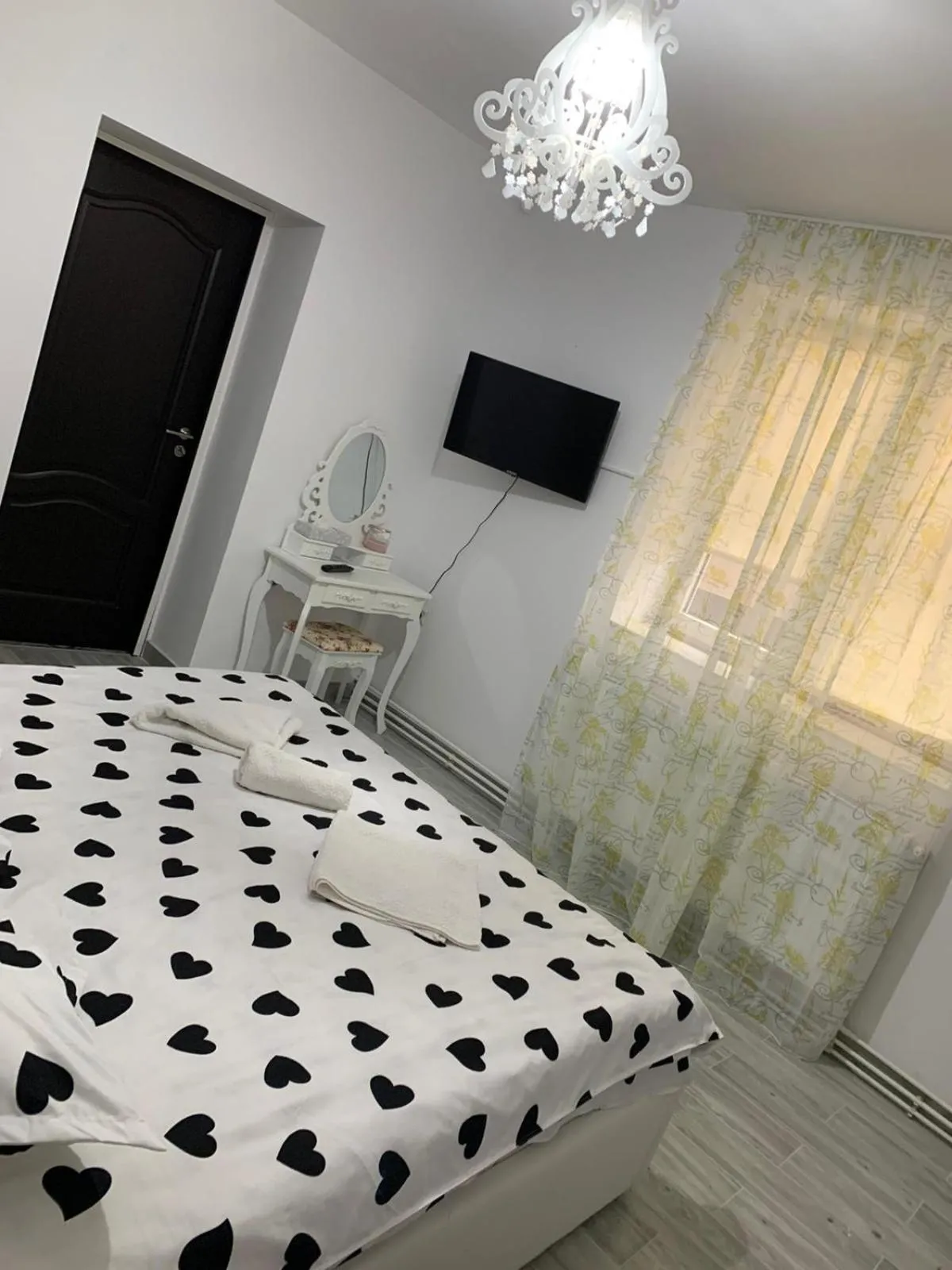 Photo of the whole room, Bed in Unser Haus
