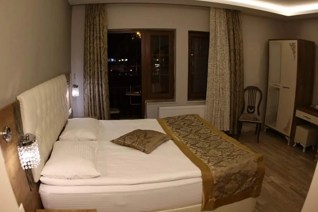 Photo of the whole room in Sehri̇-zade Yalisi