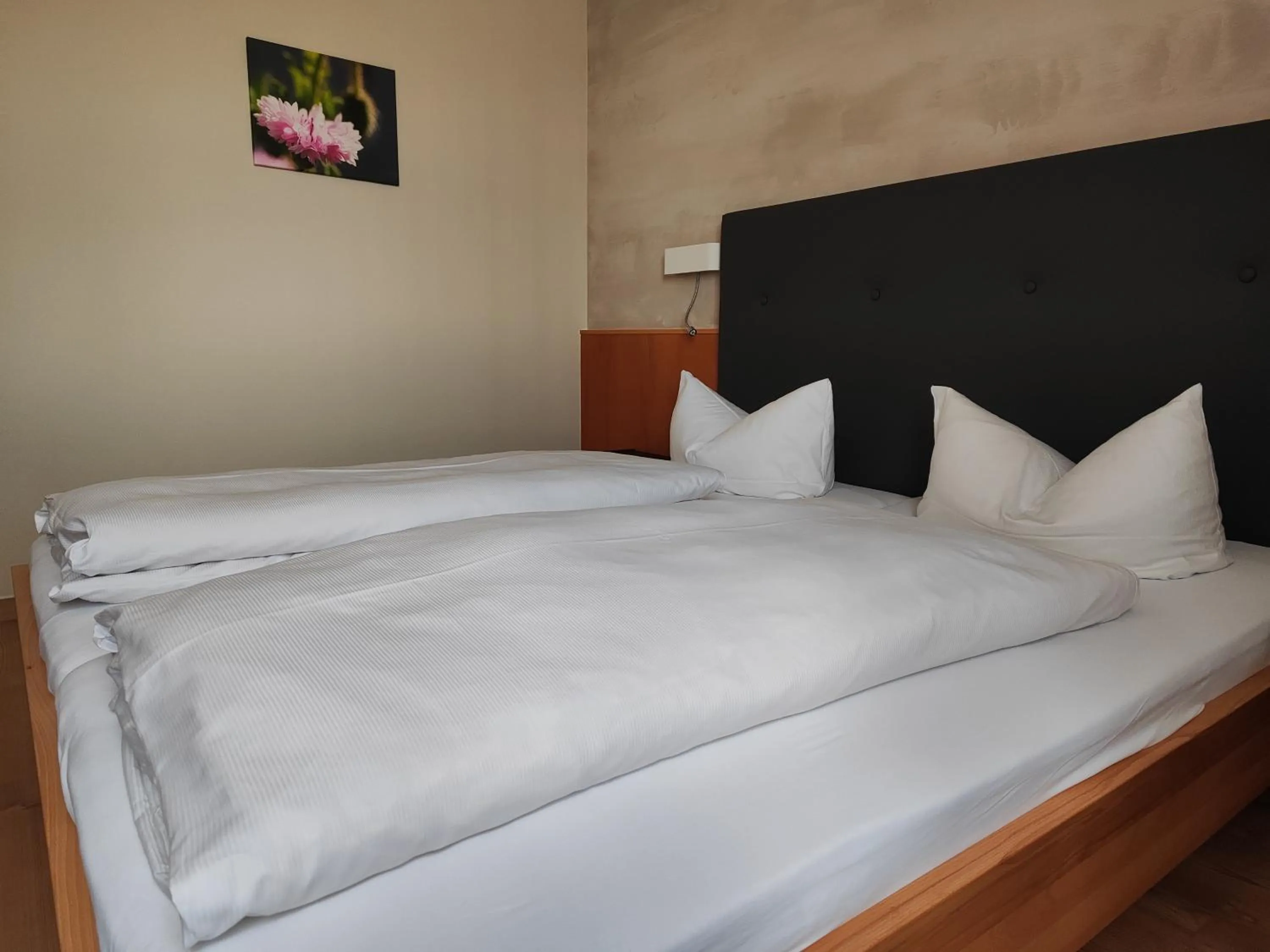 Bedroom, Bed in Gasthof Zahler