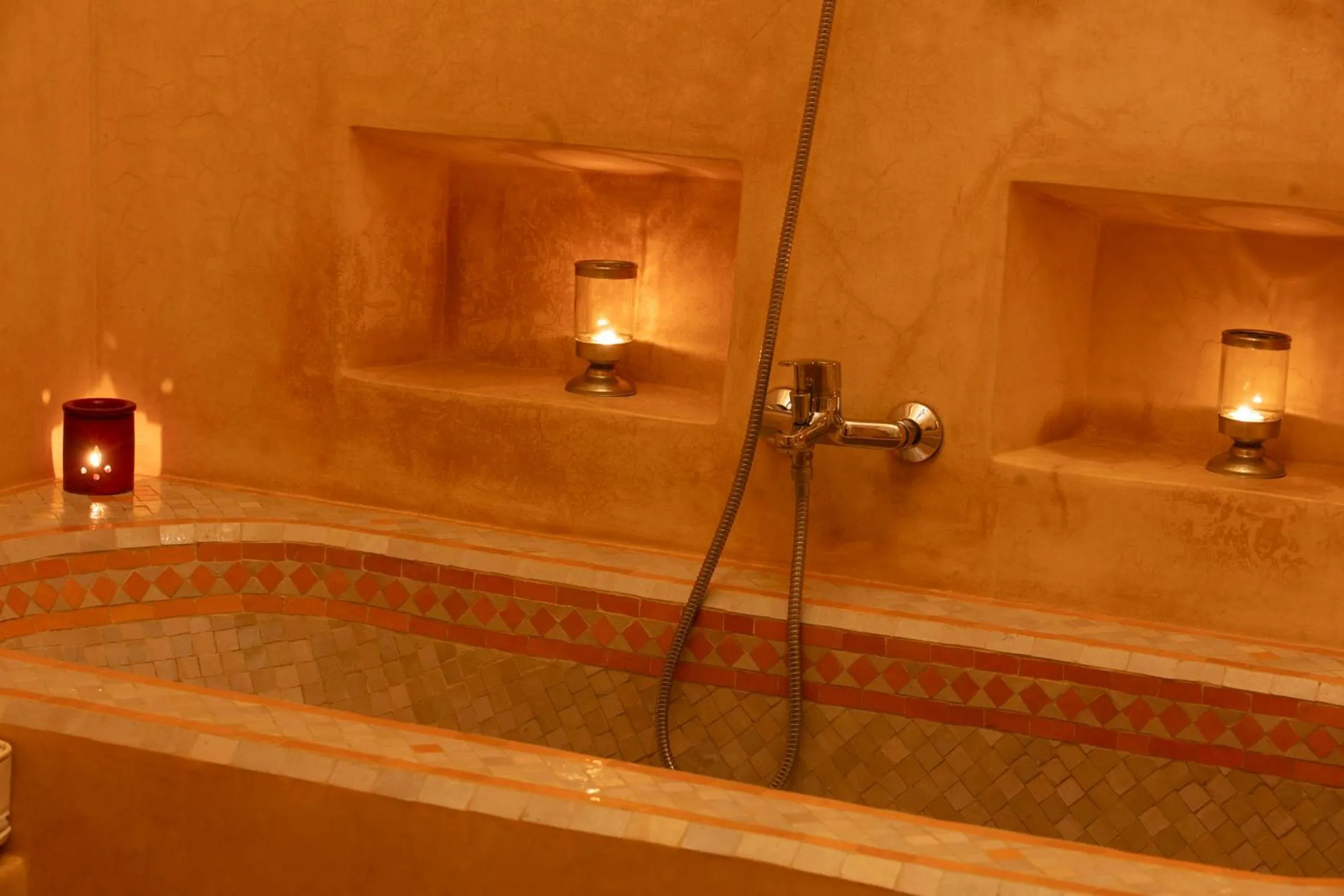 Bath in Riad Alili