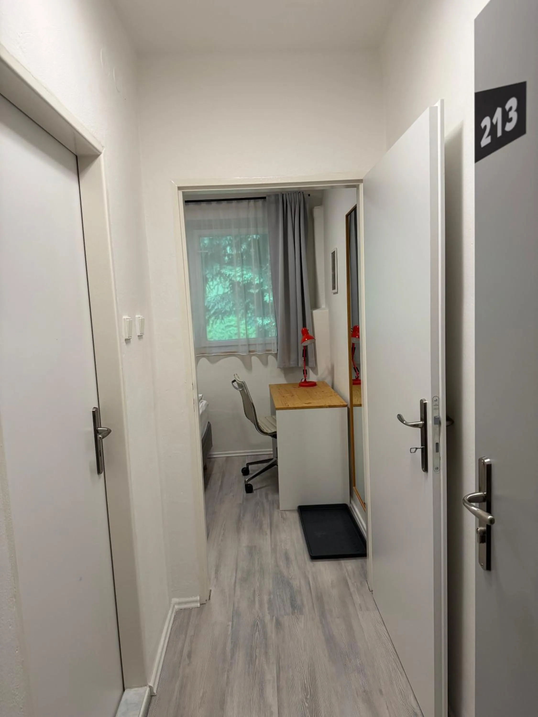 Text overlay in Hotel Horní Pramen