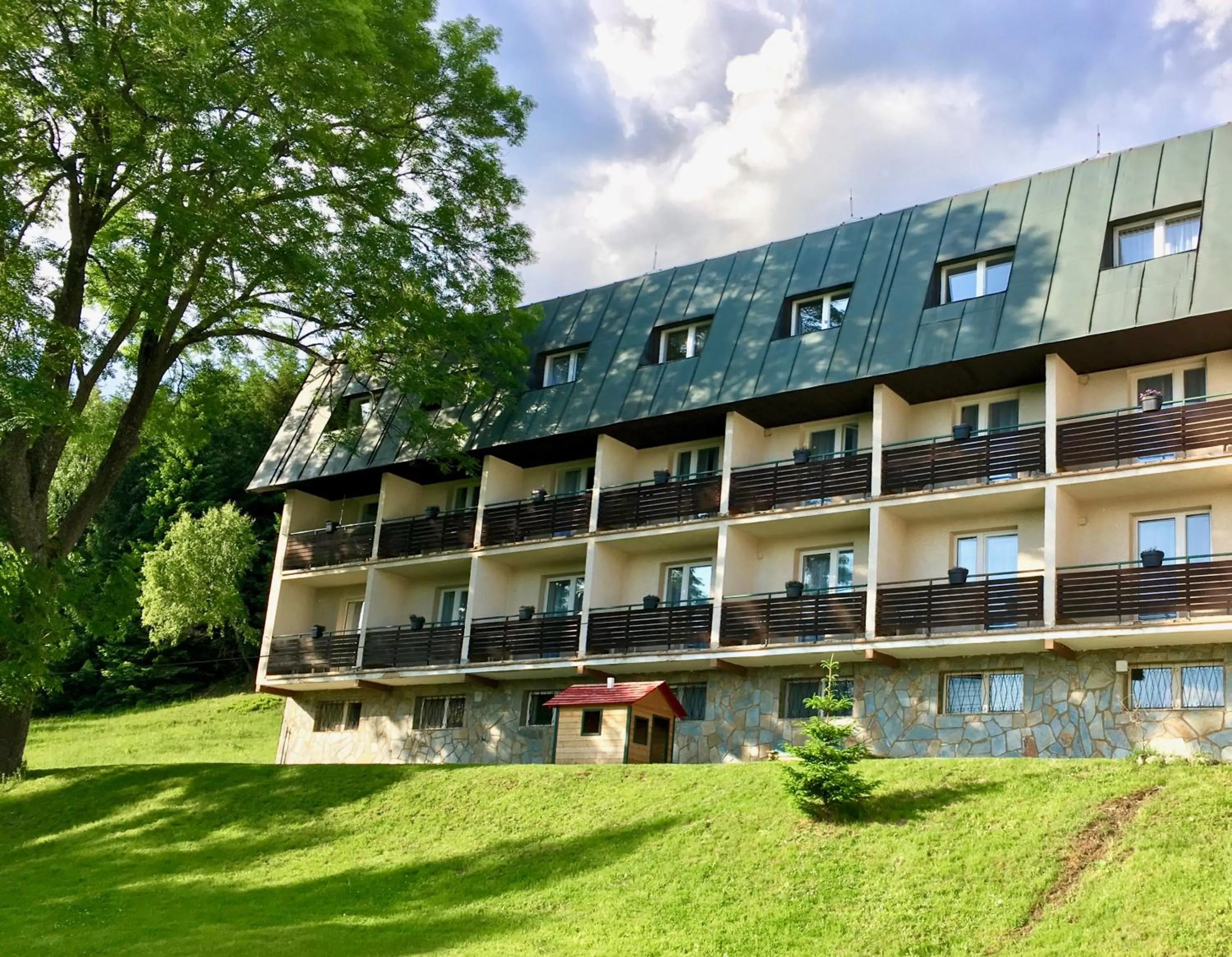 Property building in Hotel Horní Pramen