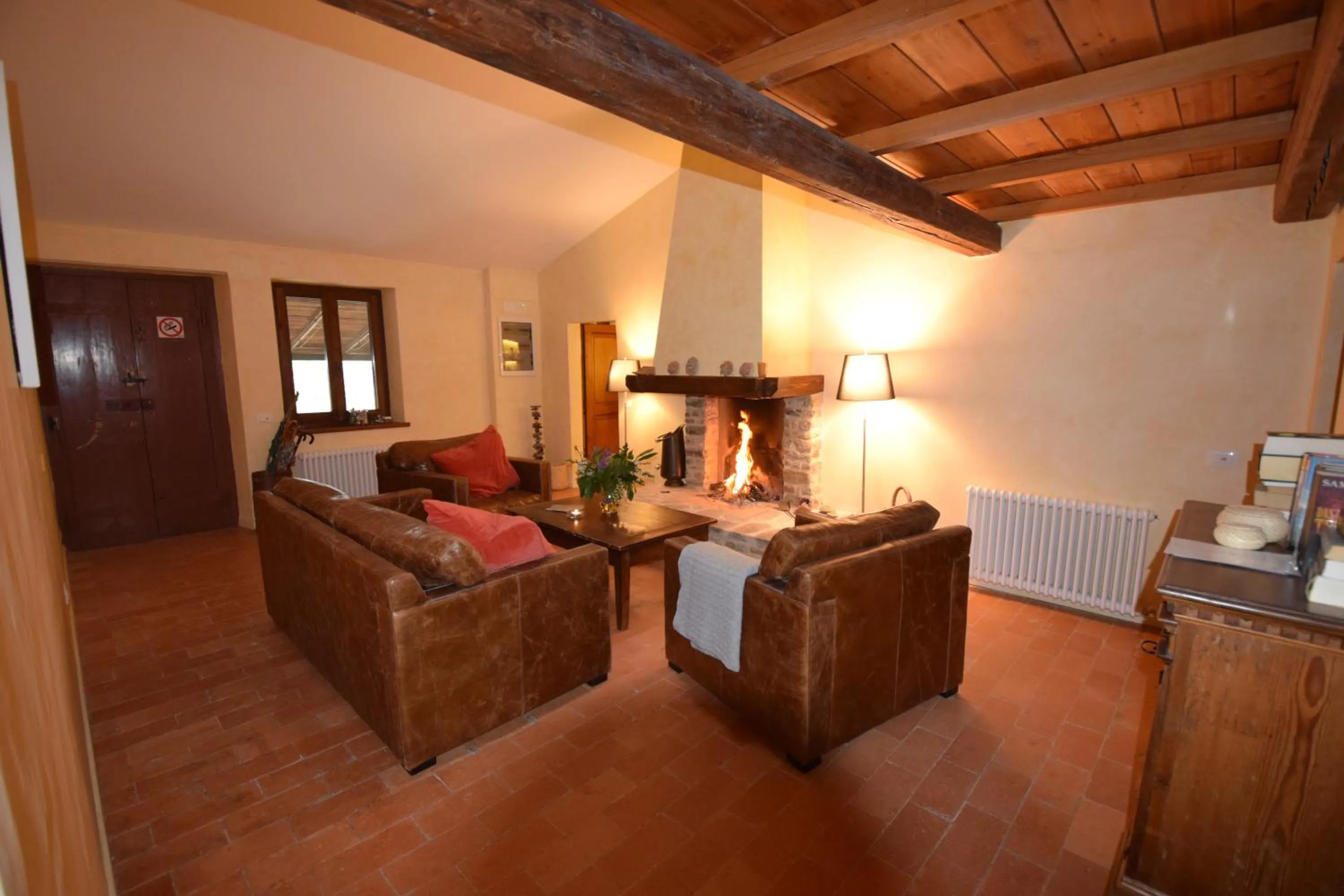 Lounge or bar in Agriturismo Terra Selvatica