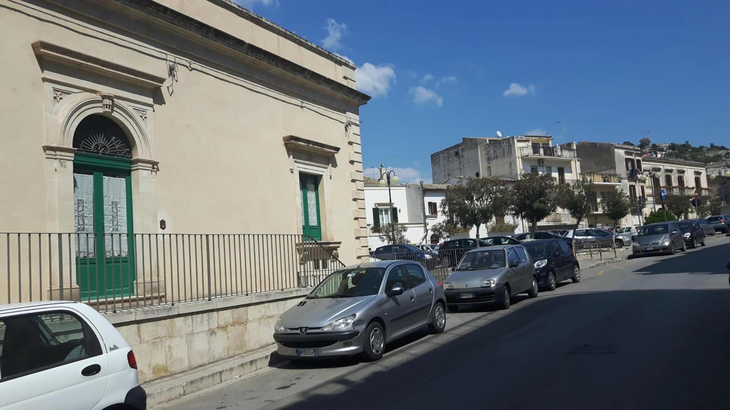 Facade/entrance in Casa Maltese ri Scicli