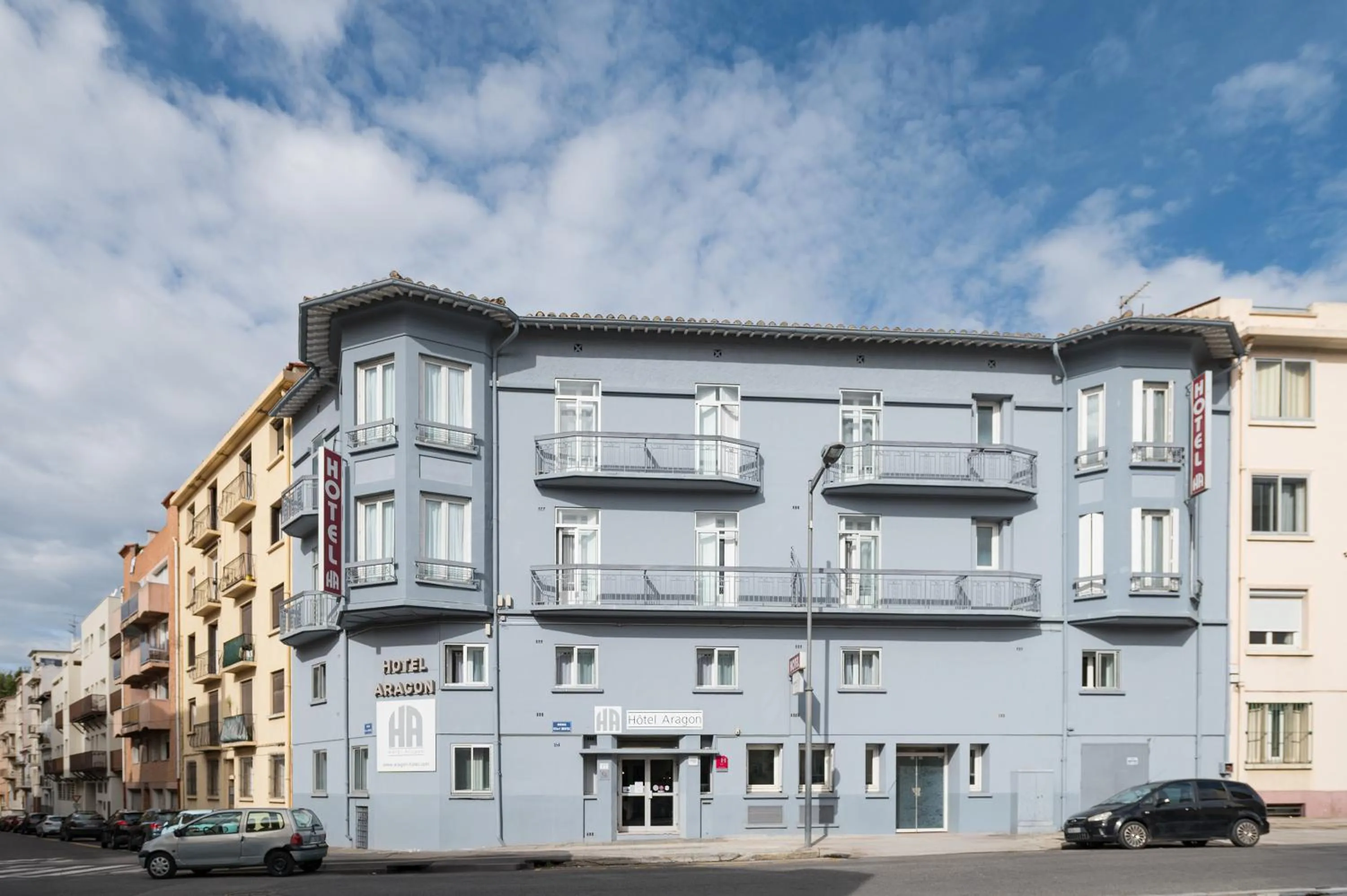 Property building in Hôtel Aragon - Centre ville gare