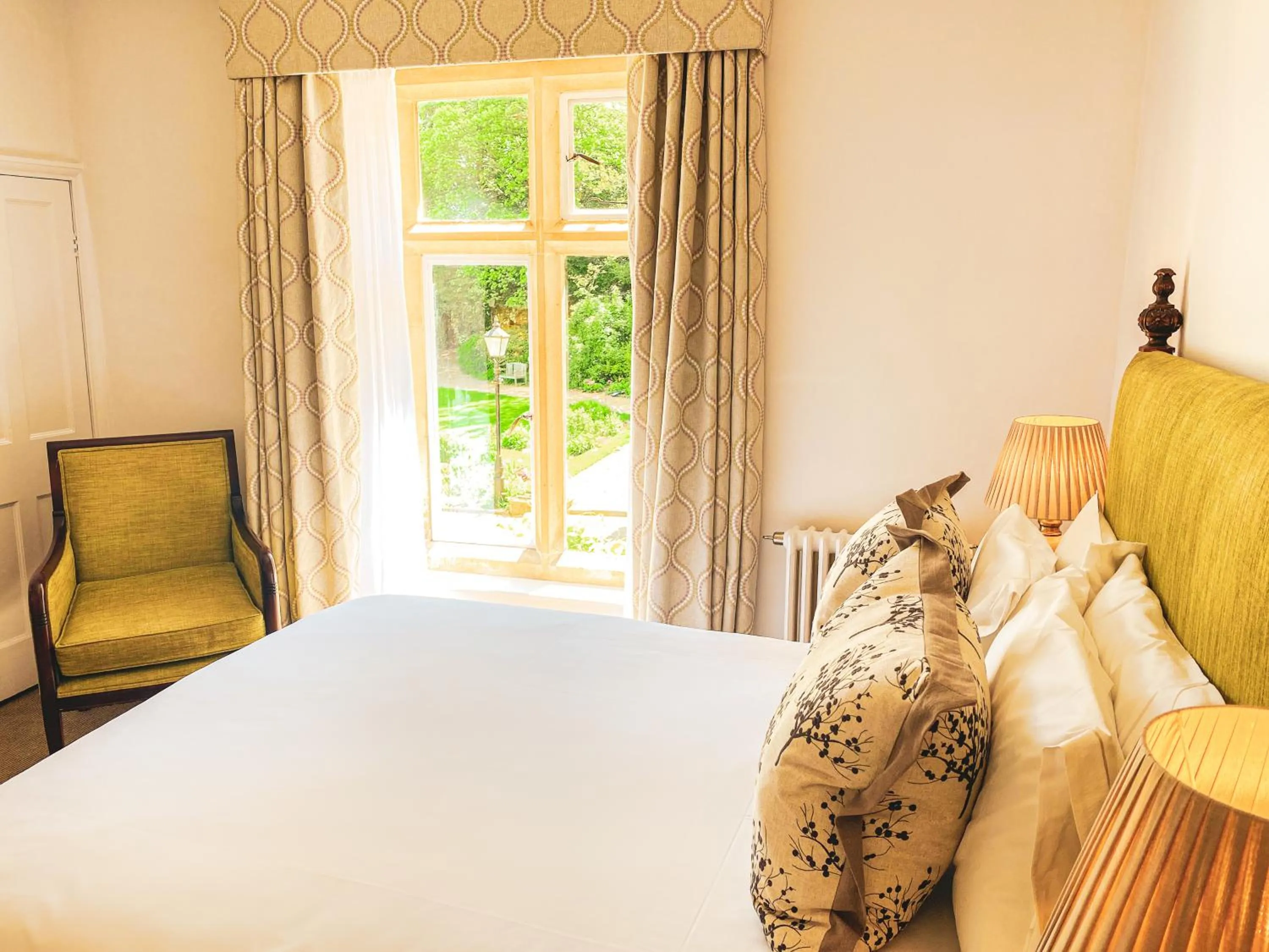 Bed in Lords Of The Manor