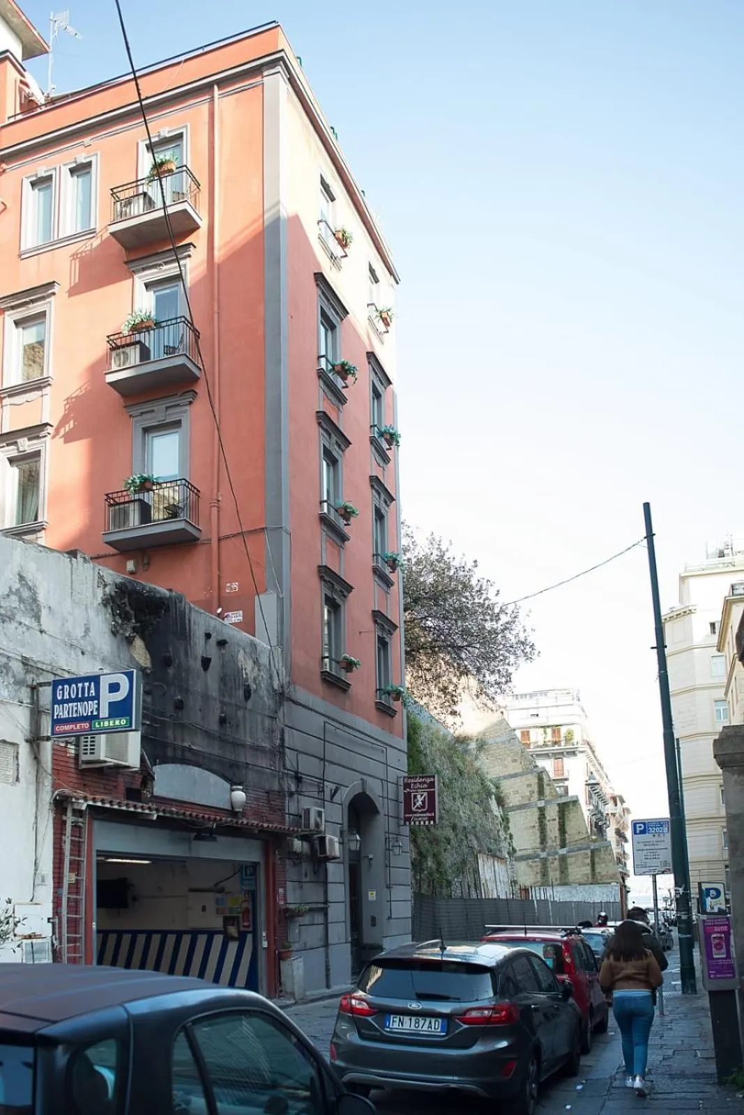 Facade/entrance in Residenza Echia