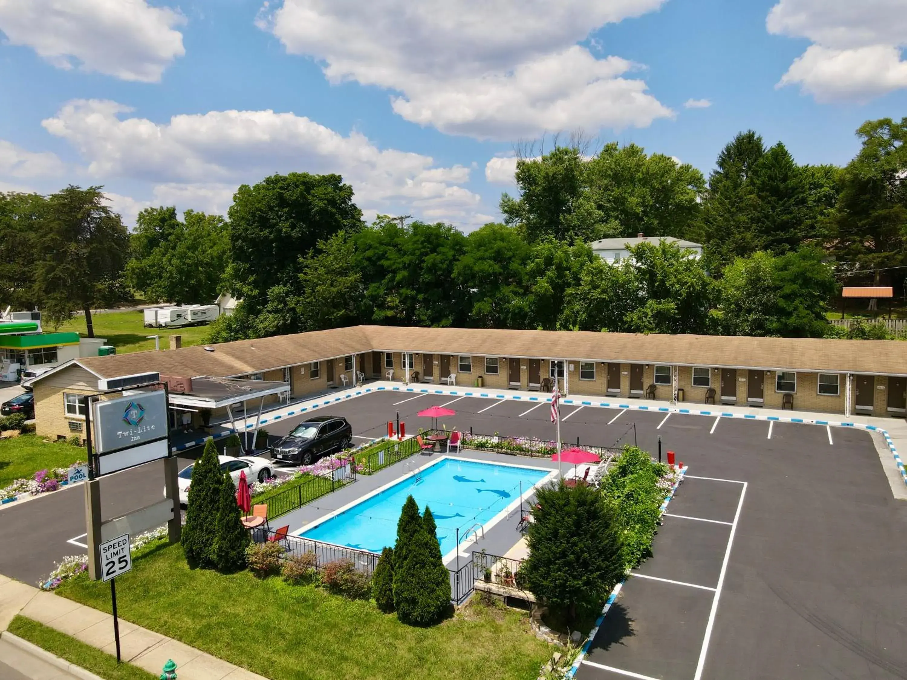 Twi-Lite Inn Twi-Lite Inn