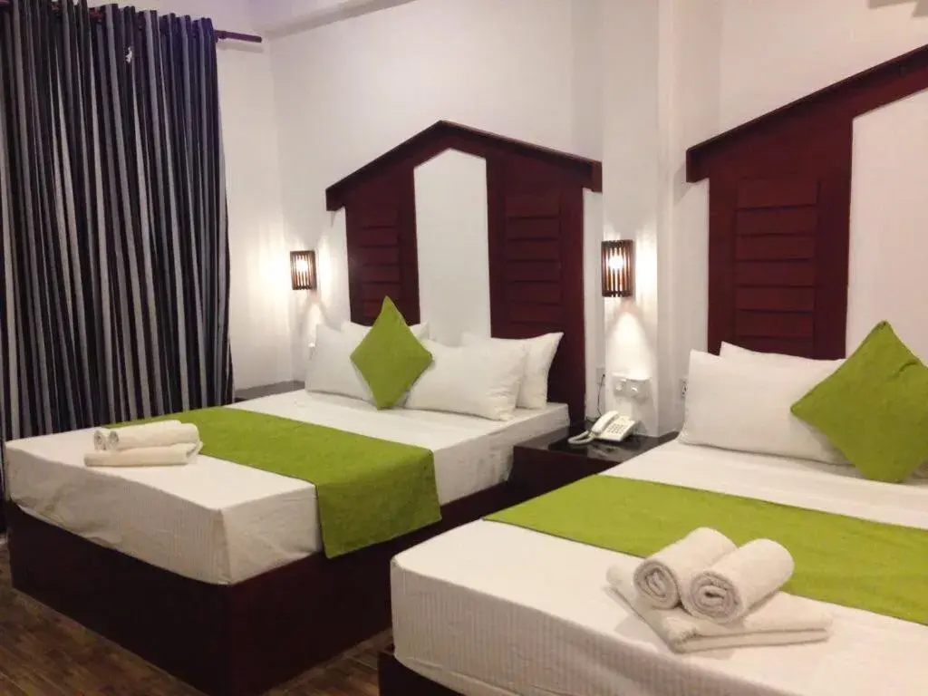 Bedroom, Bed in Sunshine Resort & Spa Sigiriya Bedroom, Bed in Sunshine Resort & Spa Sigiriya