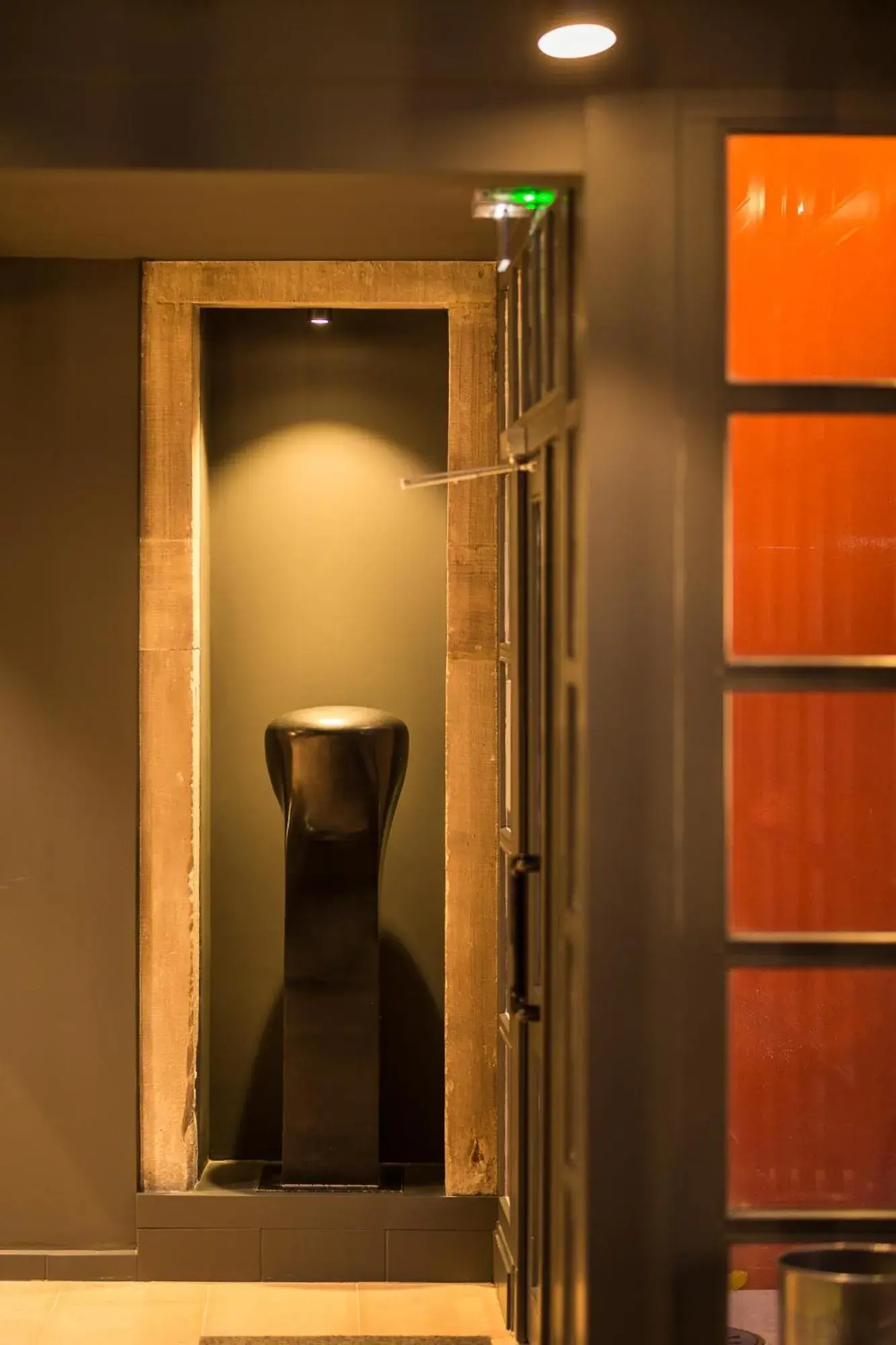 Property building in Hôtel Du Dragon Property building in Hôtel Du Dragon