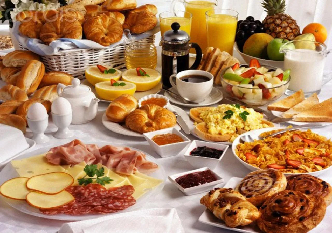 Continental breakfast in Hotel Helios