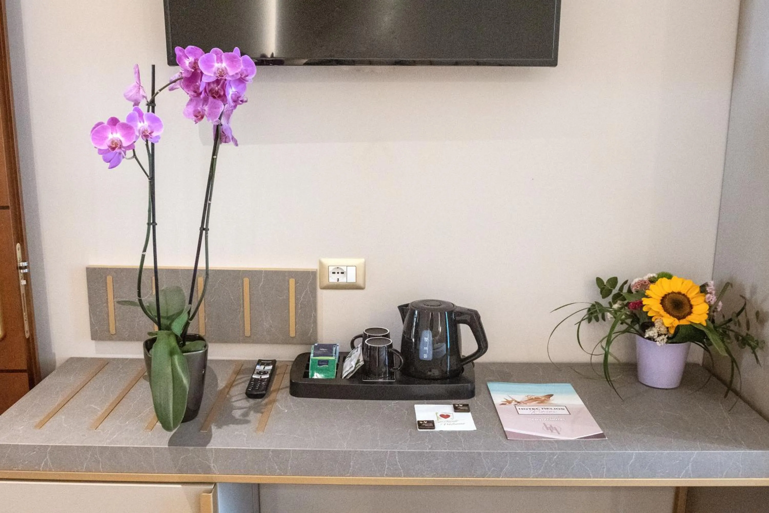 Coffee/tea facilities in Hotel Helios