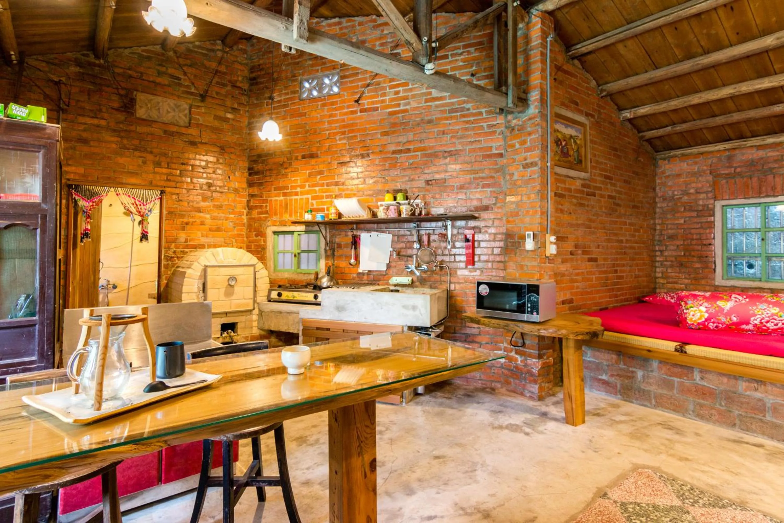 Kitchen or kitchenette in Lungta BnB