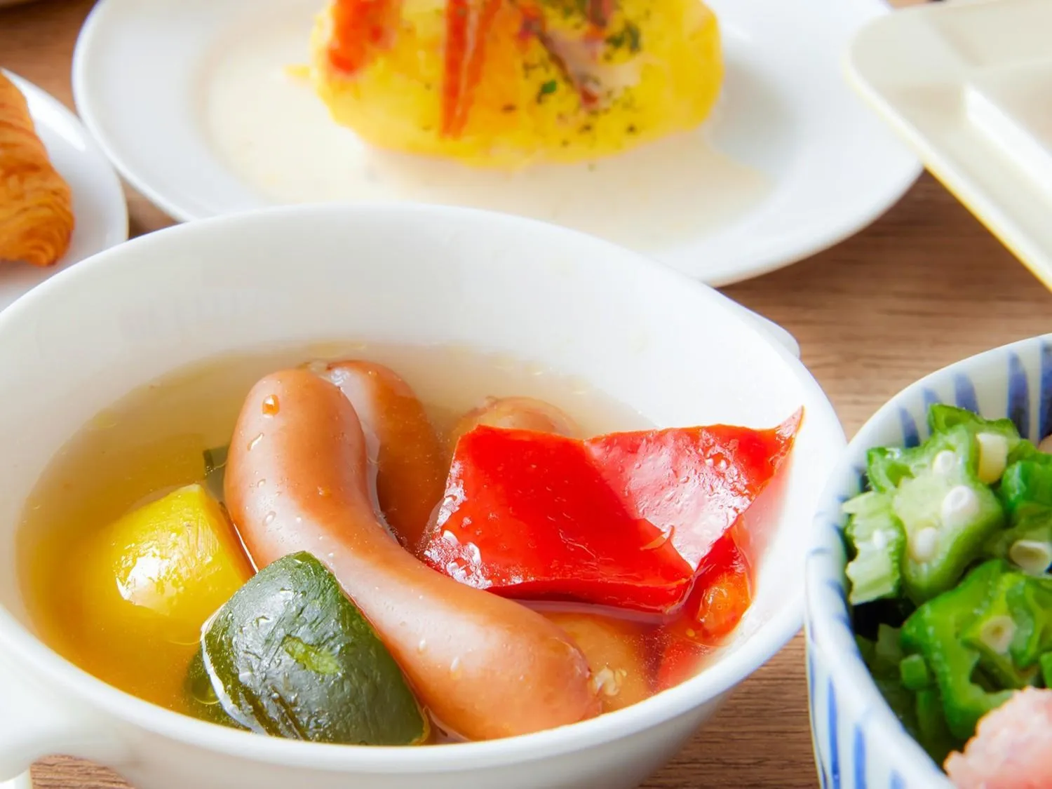 Buffet breakfast in Goi Grand Hotel