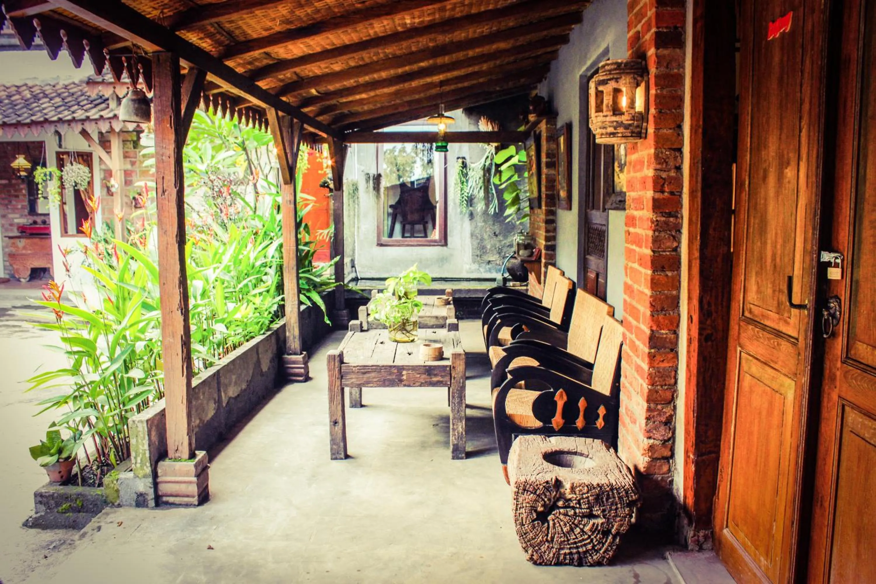 Balcony/Terrace in Griya Gribig Guest House Mitra RedDoorz