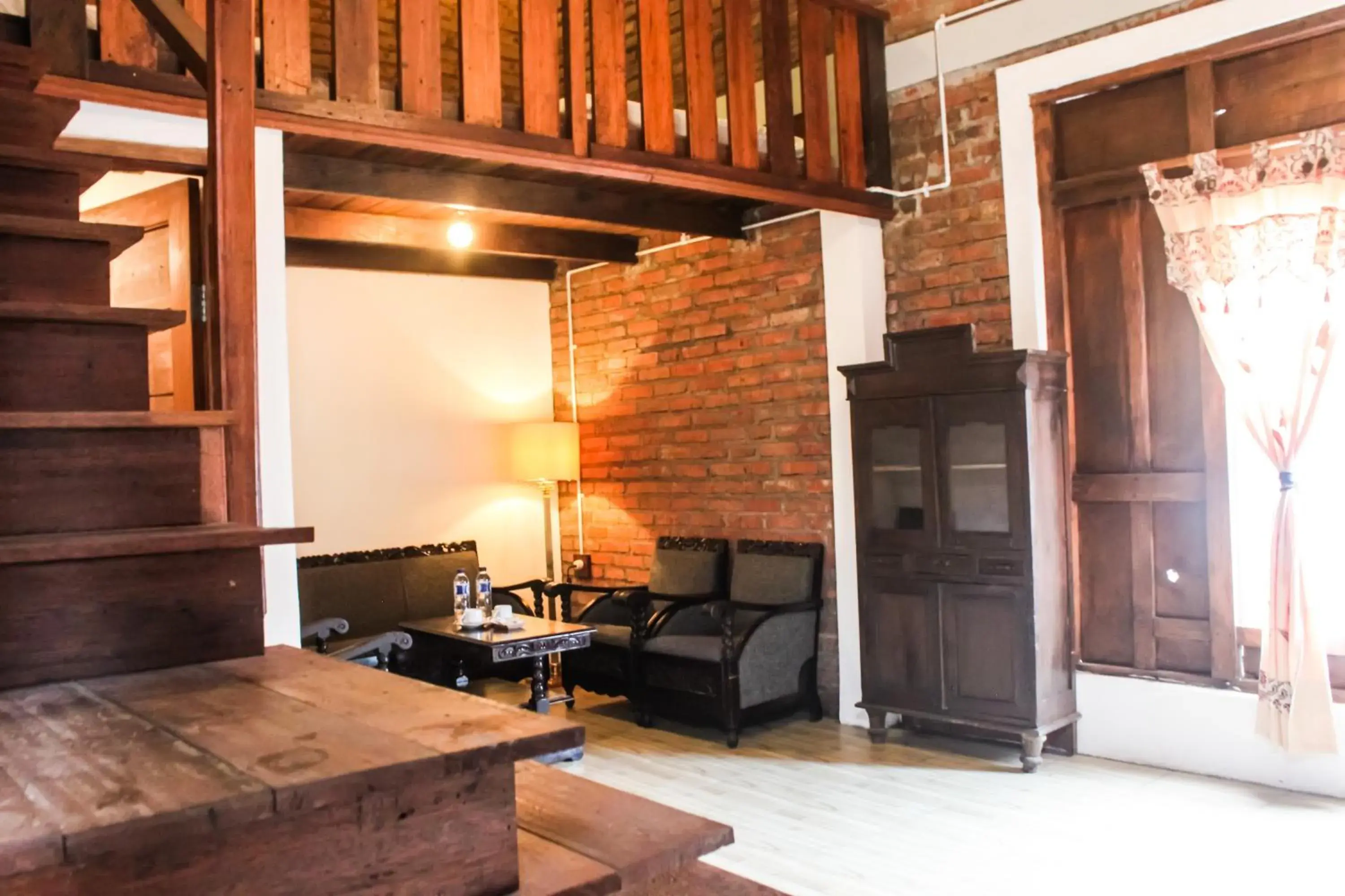 Living room in Griya Gribig Guest House Mitra RedDoorz Living room in Griya Gribig Guest House Mitra RedDoorz