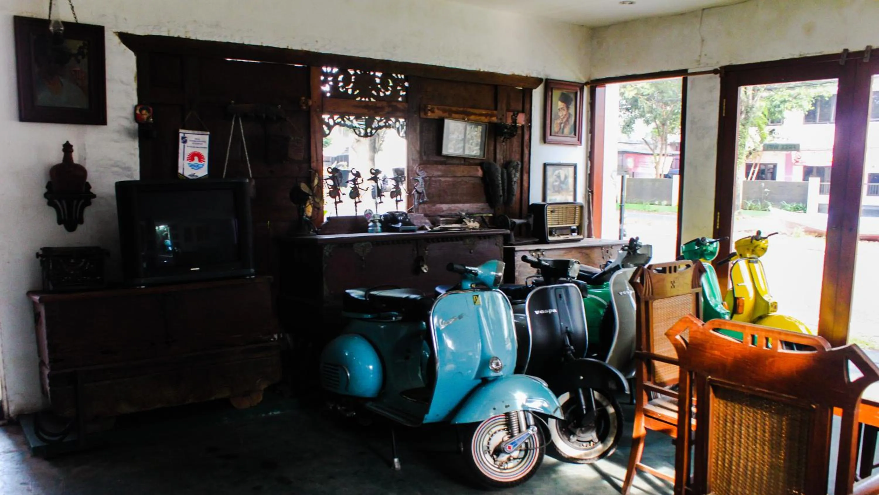 Lobby or reception in Griya Gribig Guest House Mitra RedDoorz