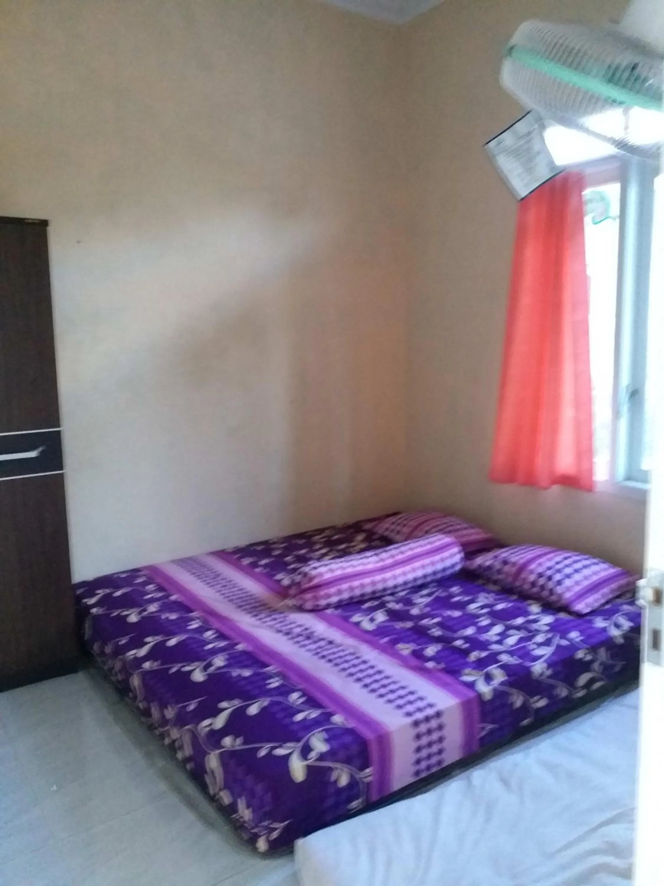 Bedroom, Bed in Kenangan Guest House