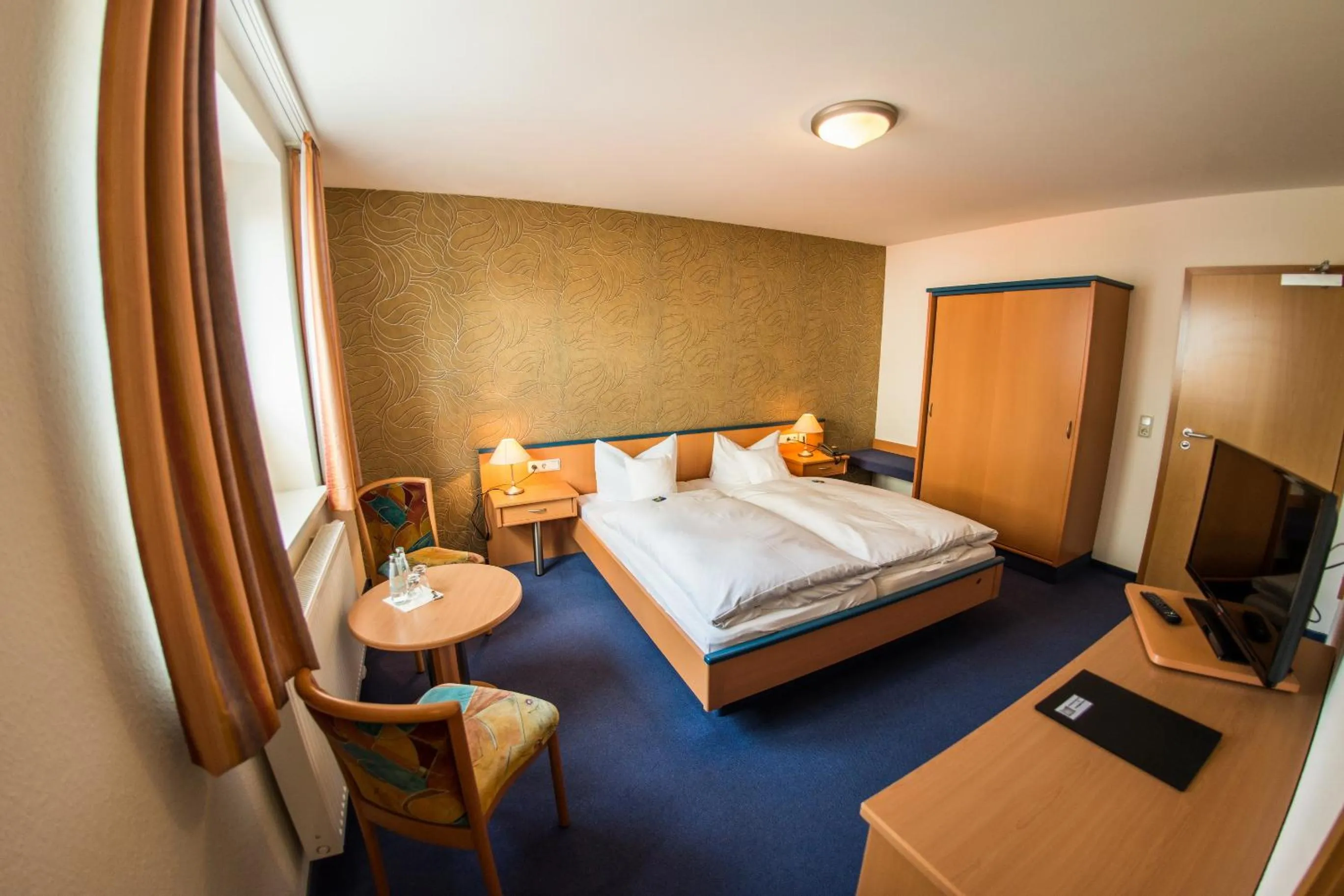 Photo of the whole room, Bed in B&S Hotel Am Bachhaus