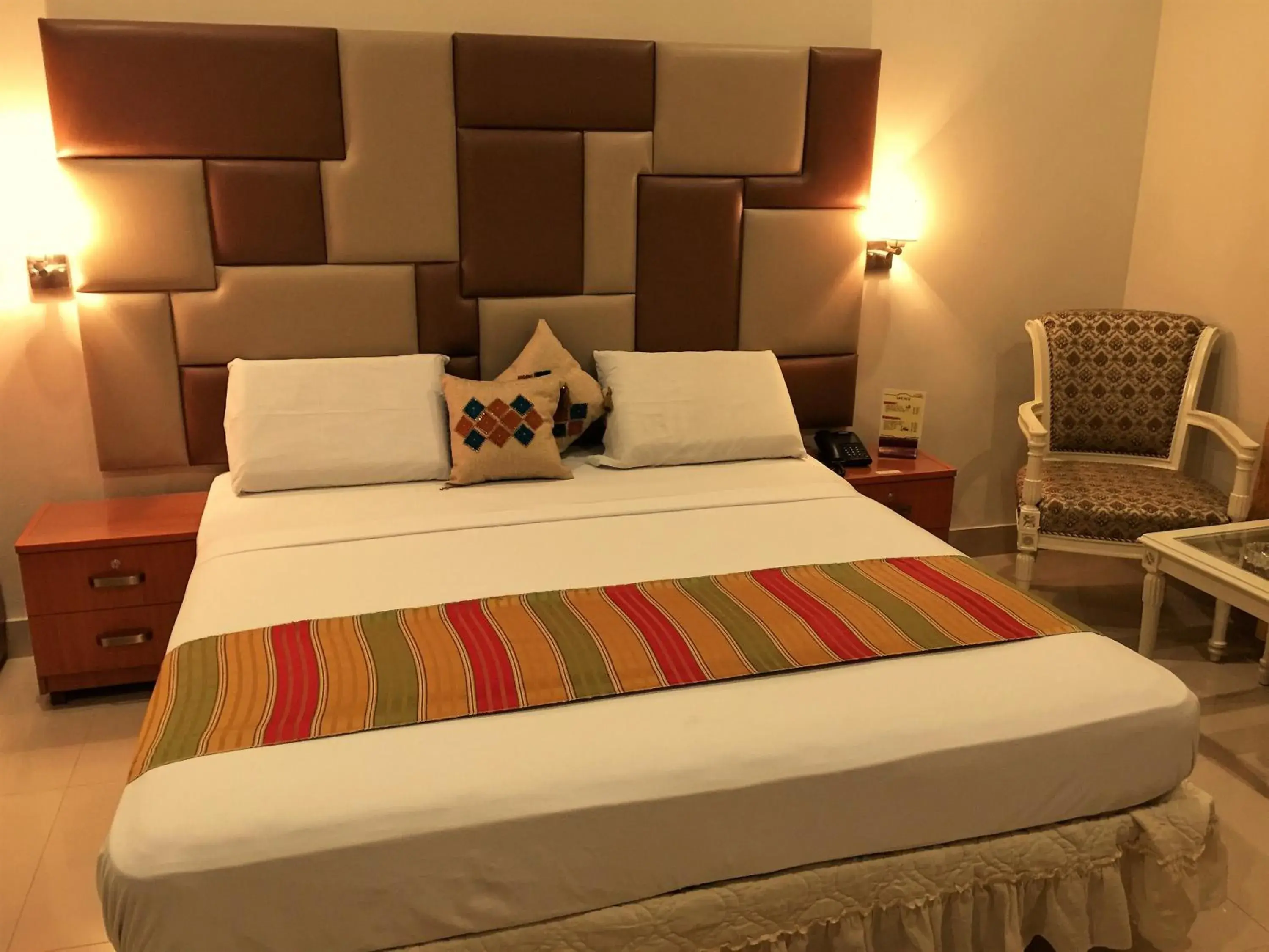 Deluxe King Room - single occupancy in Star Guest House Deluxe King Room - single occupancy in Star Guest House