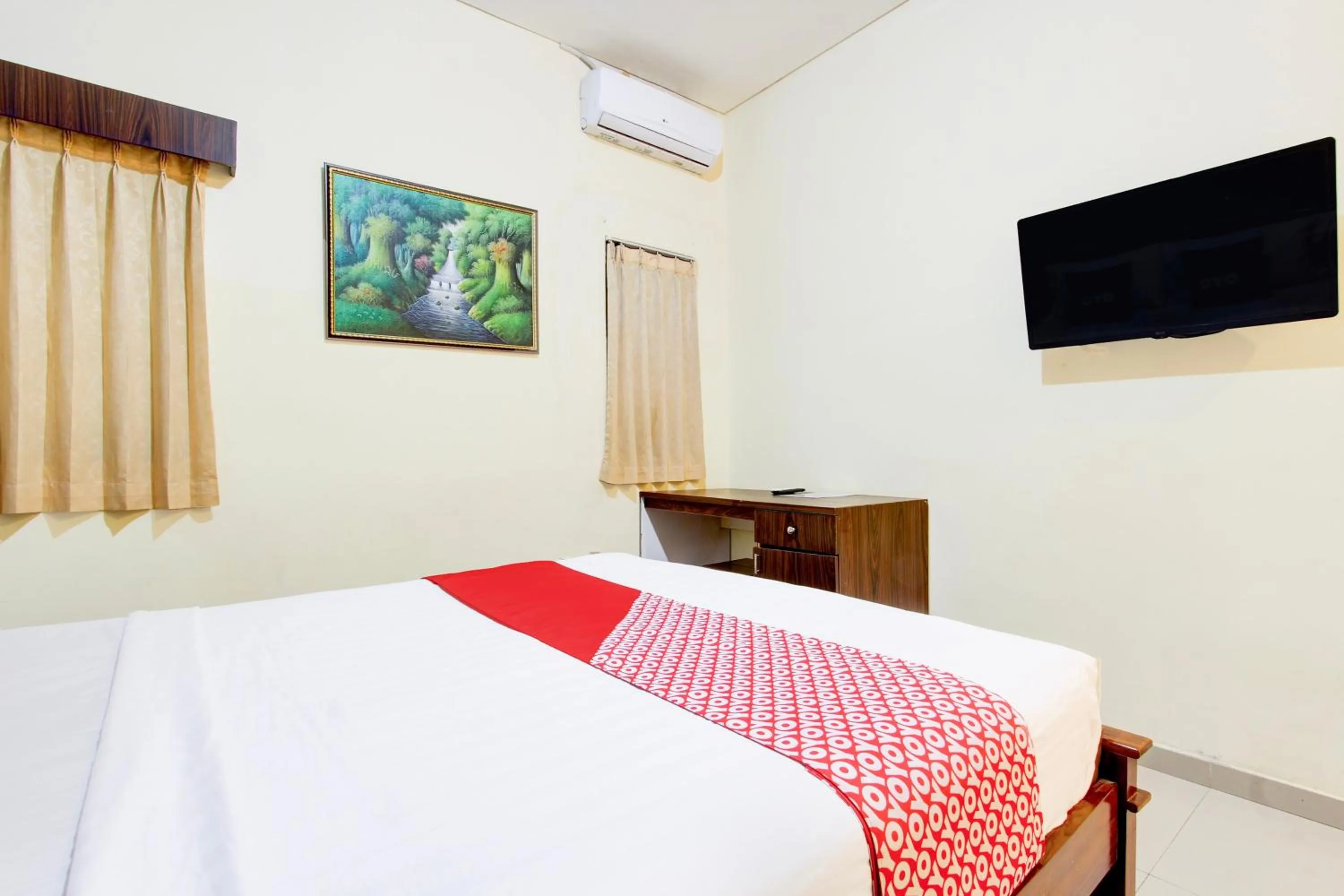 Bedroom, Bed in Hotel O Pogung Near Near Ugm Formerly Maleo Residence