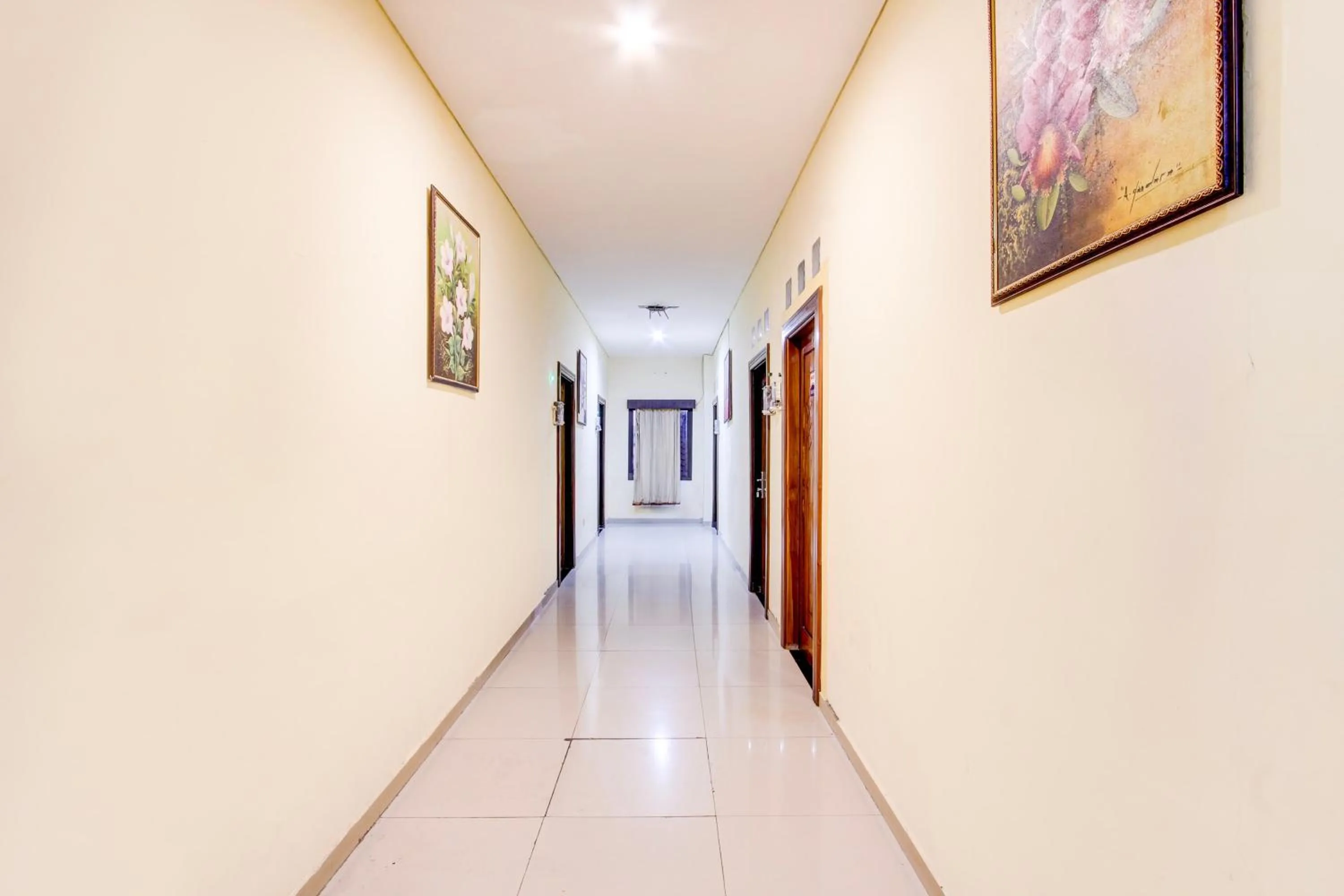 Lobby or reception in Hotel O Pogung Near Near Ugm Formerly Maleo Residence