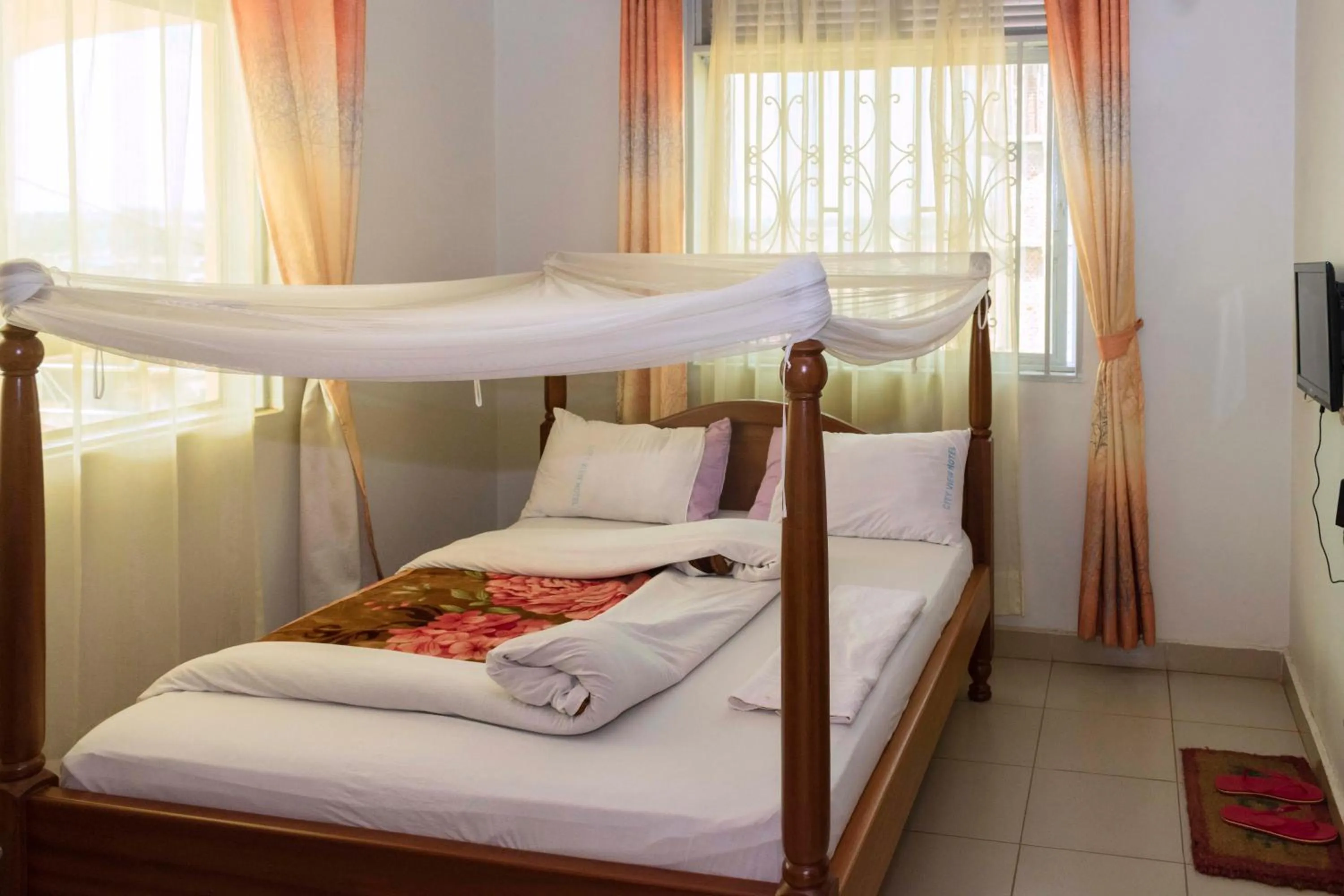 Bedroom in Relief Motel Fort Portal