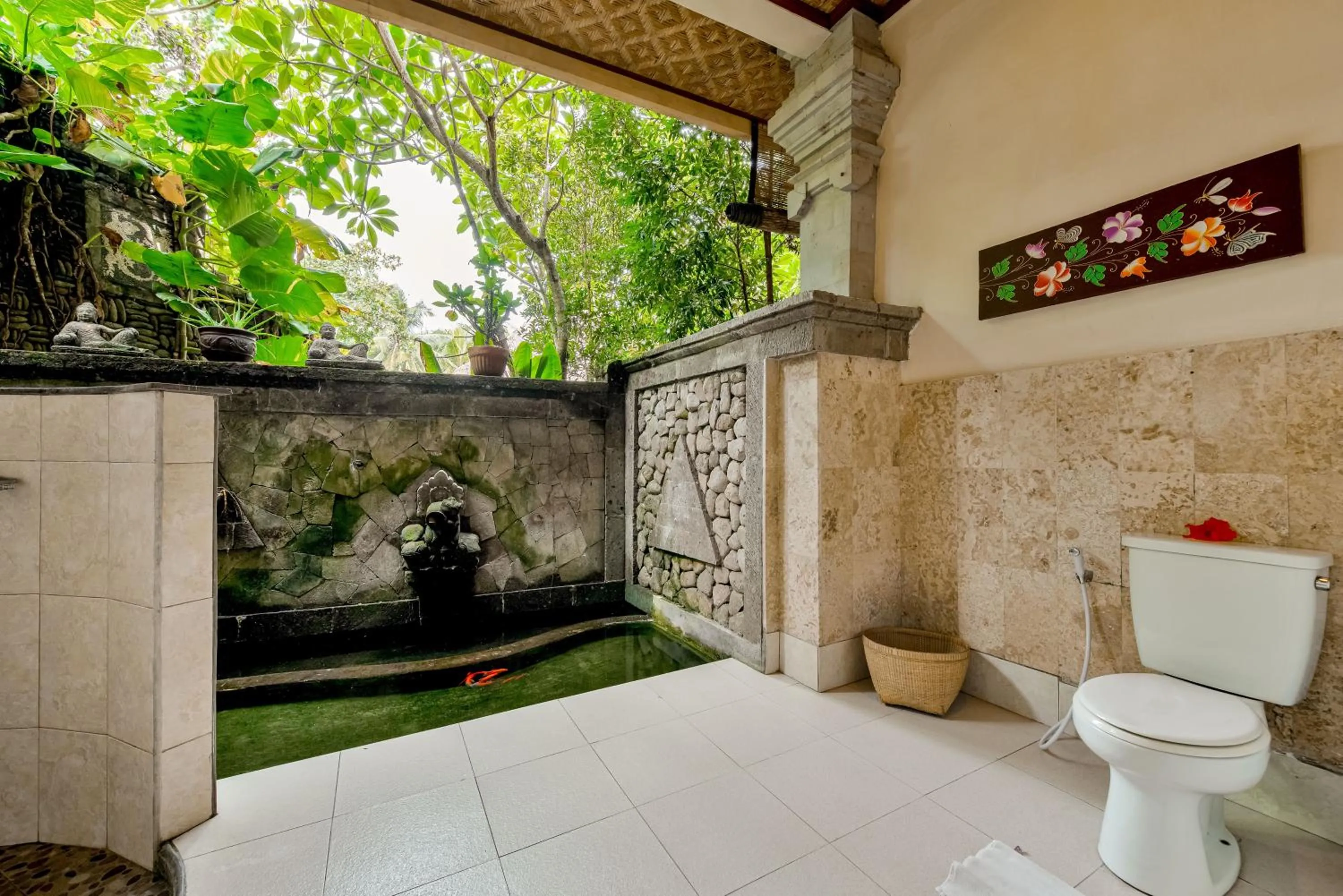 Bathroom in Kebun Indah Ubud