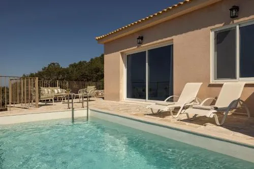 Magganos Sunset Villas