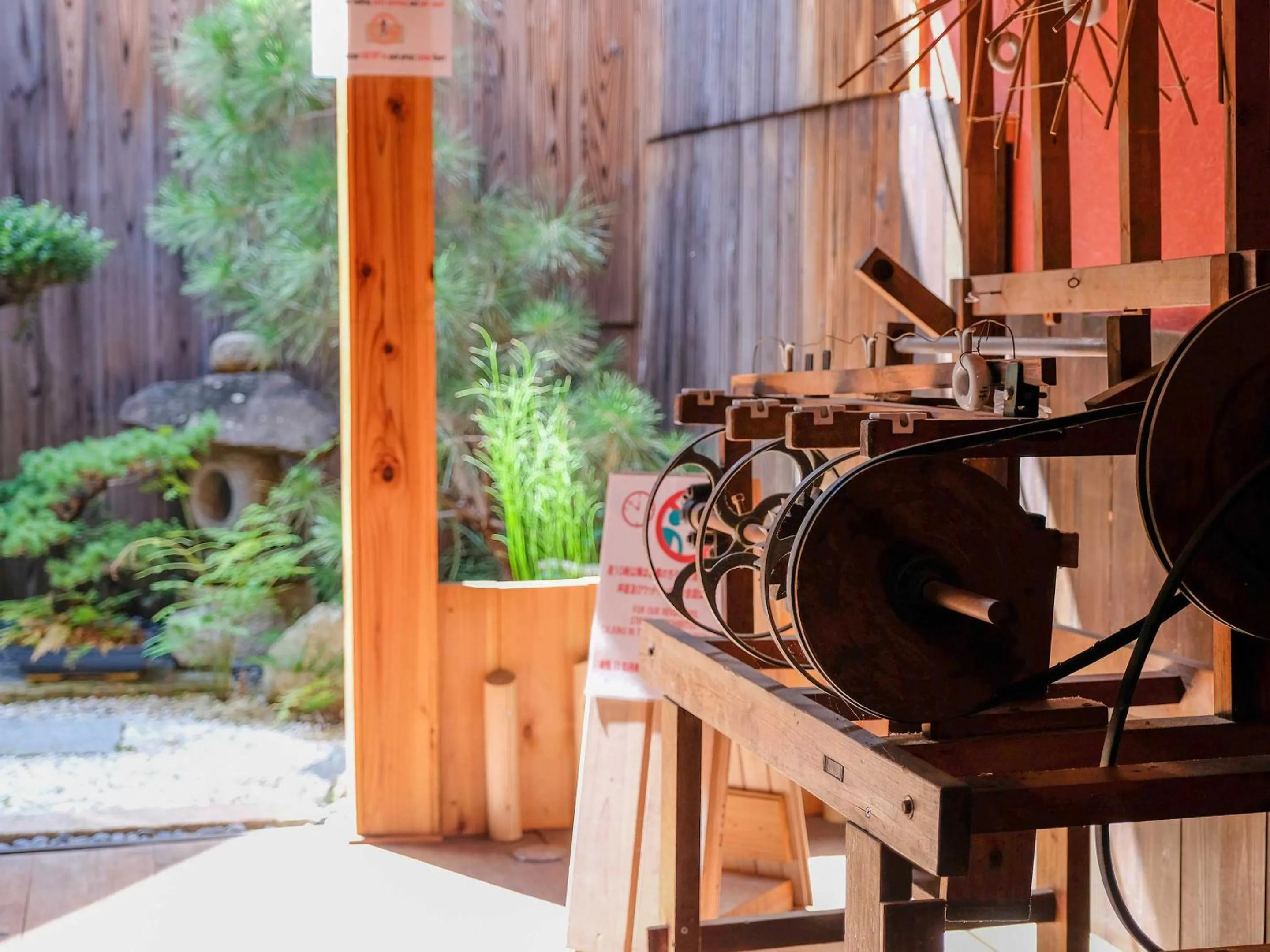 Decorative detail in K-style kinkakuji