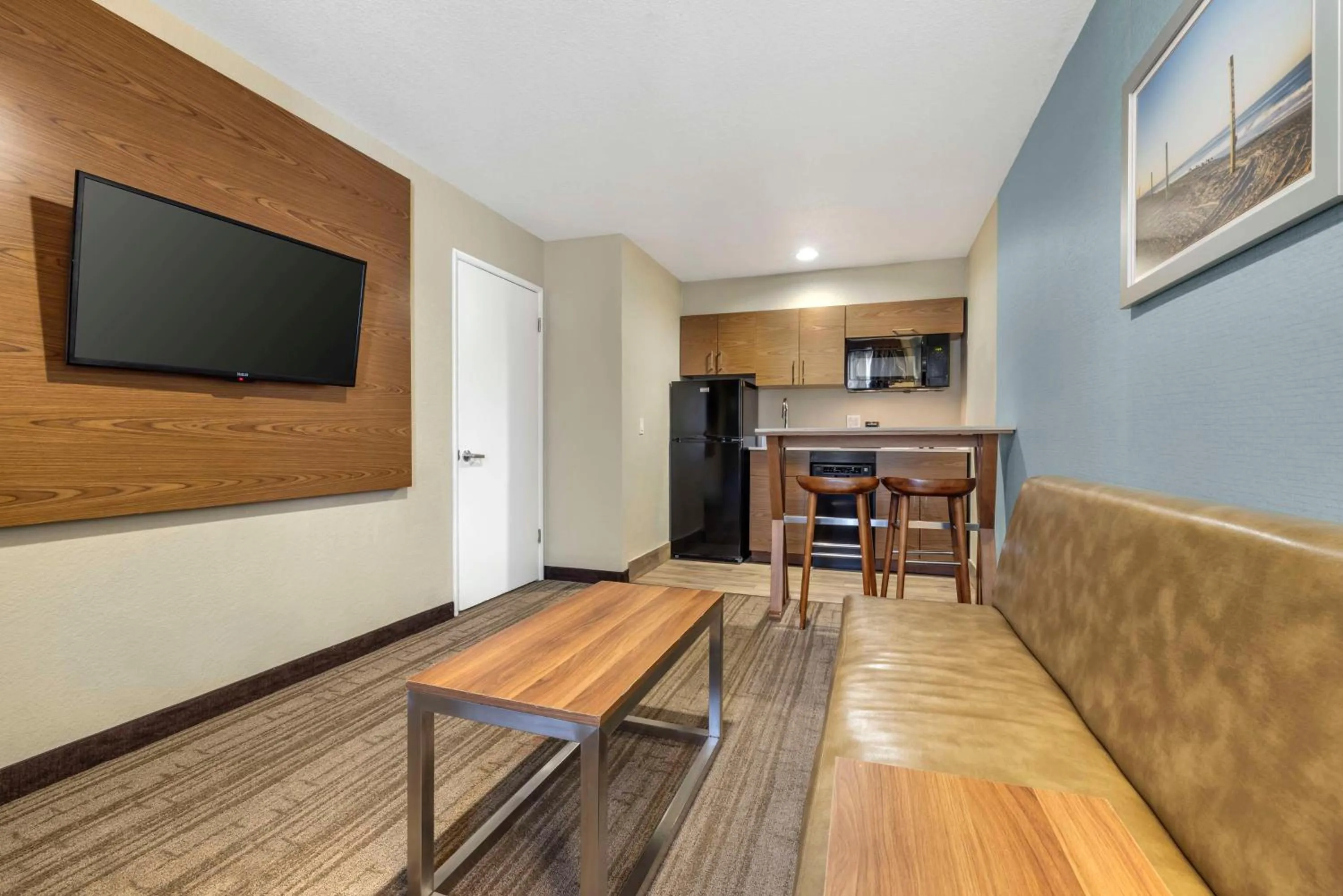 Photo of the whole room in Best Western Carlsbad by the Sea