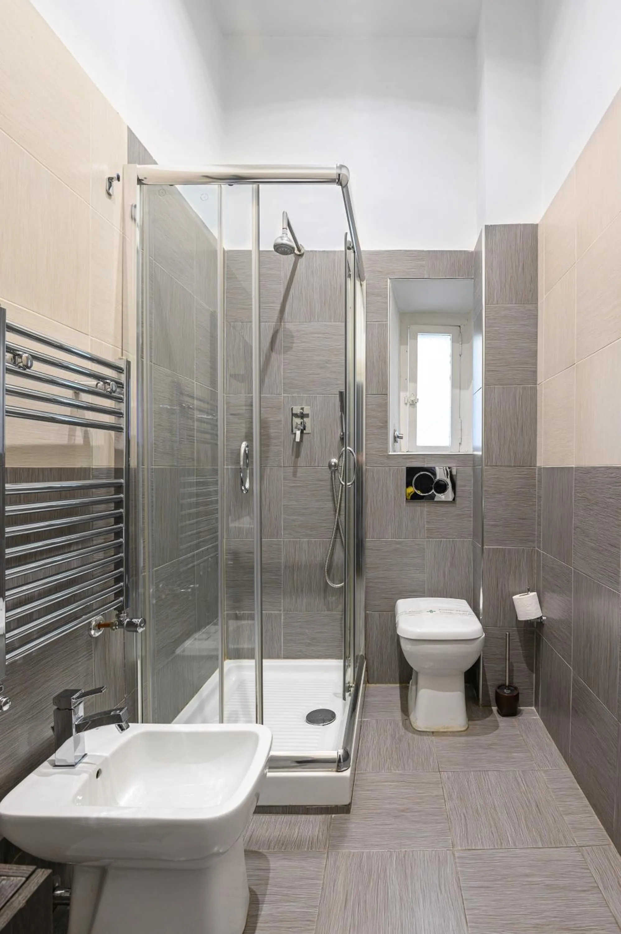 Bathroom in Rome Aparts