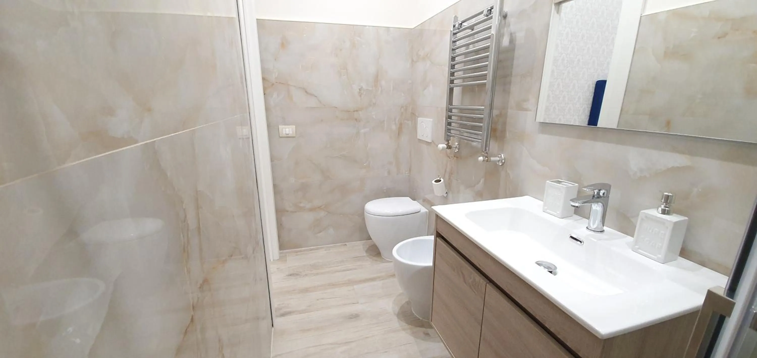 Bathroom in Rome Aparts