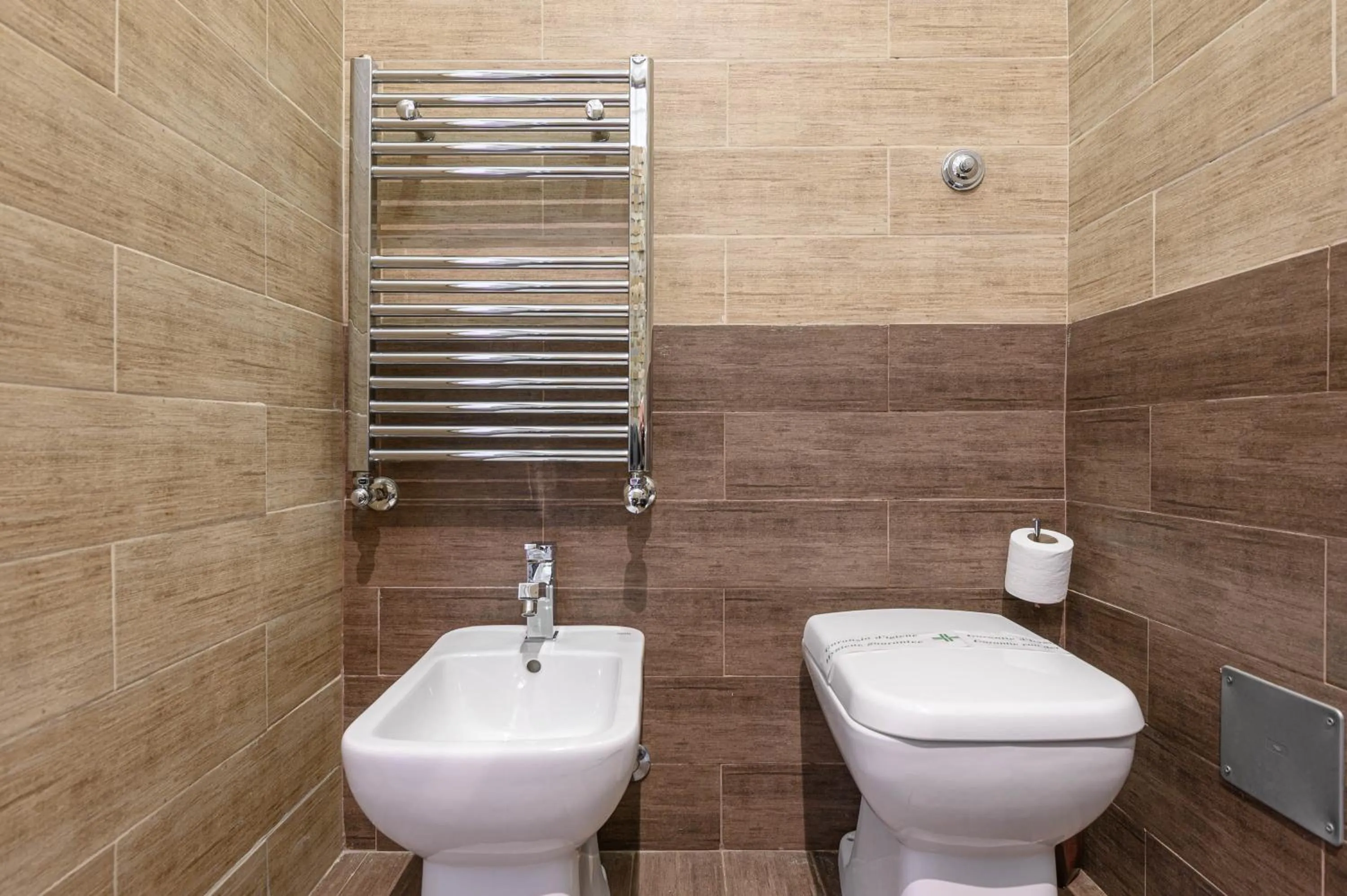 Bathroom in Rome Aparts