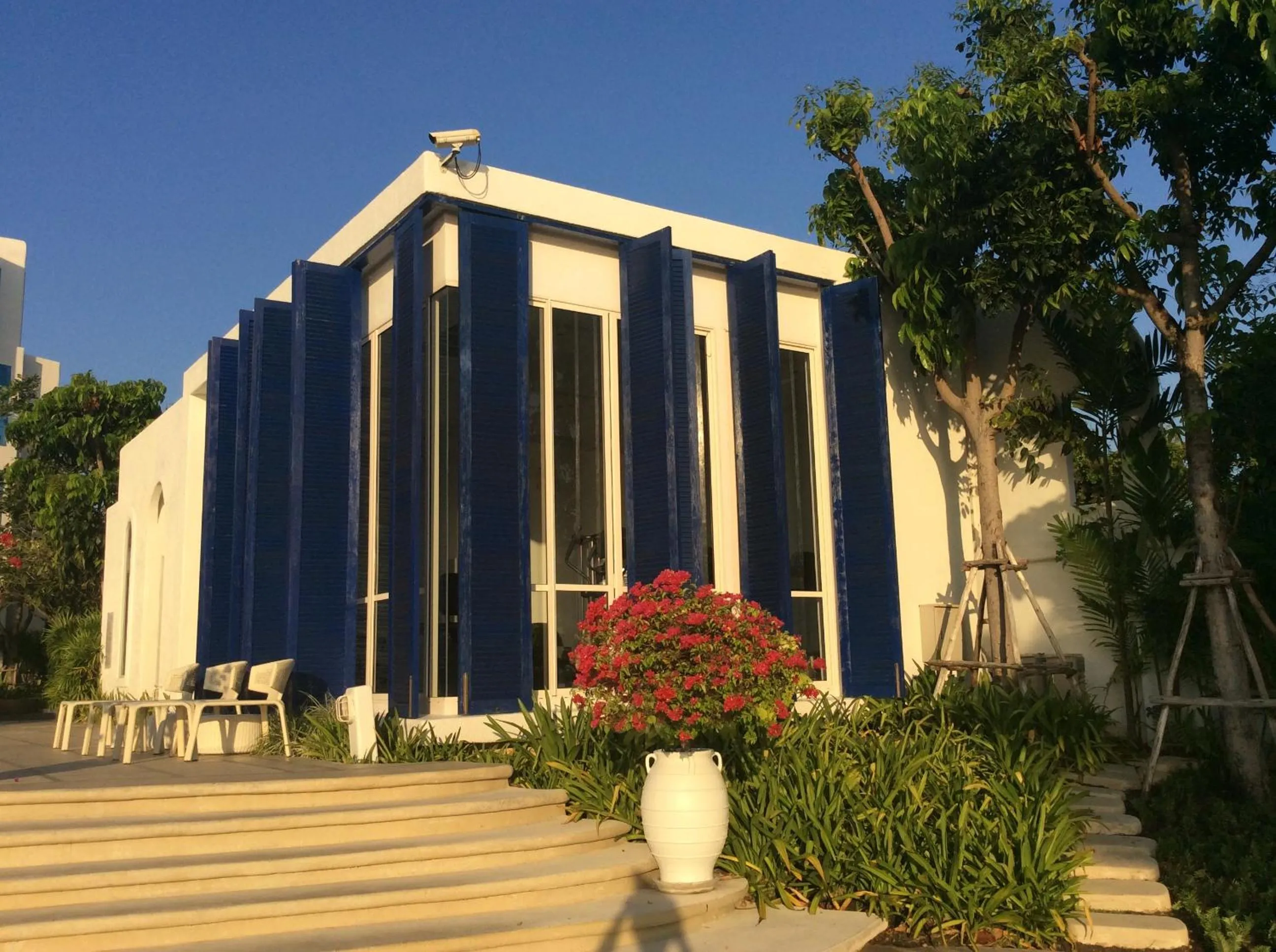 Fitness centre/facilities in The Chelona pool access by Away