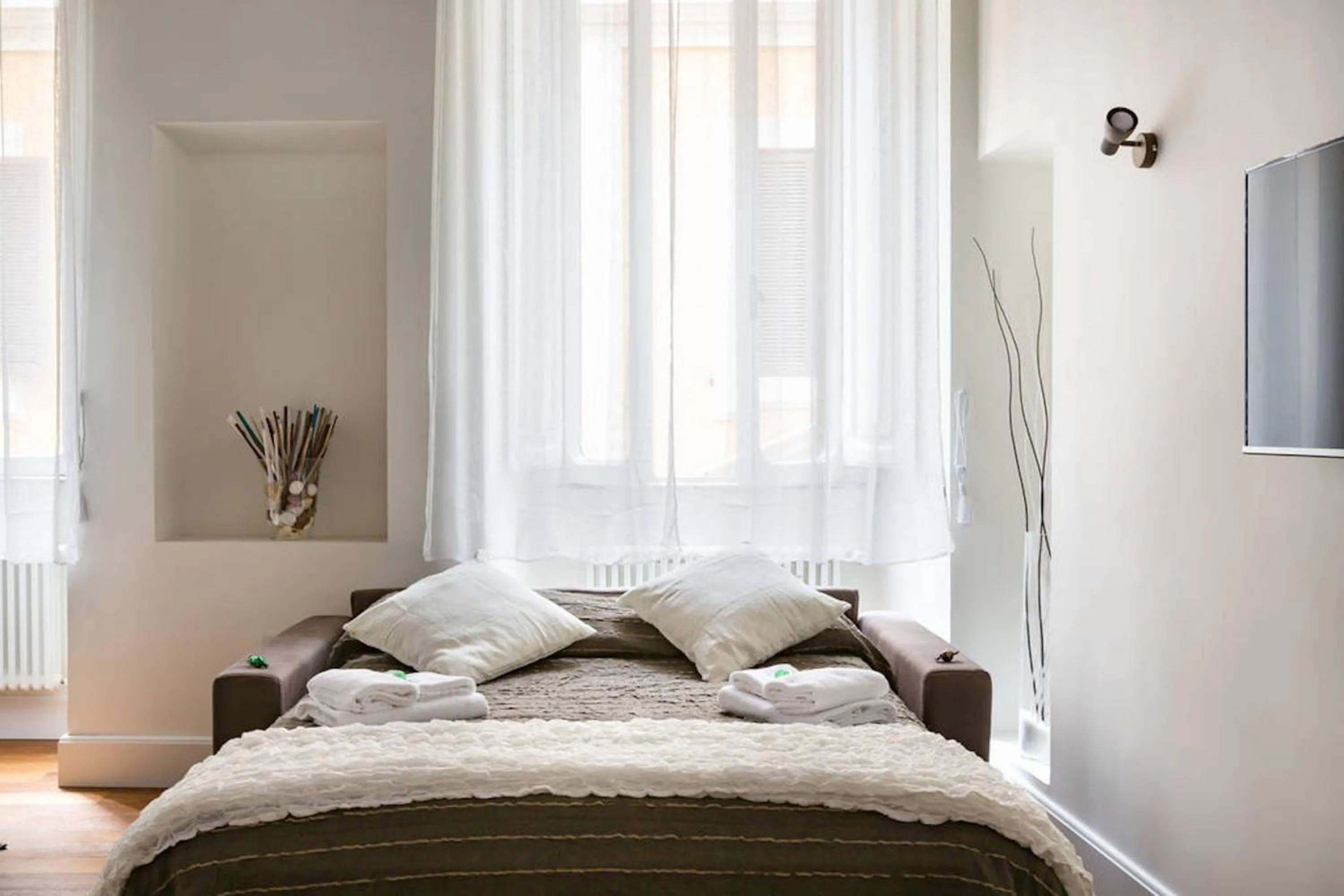 Seating area, Bed in Campo Marzio Boutique