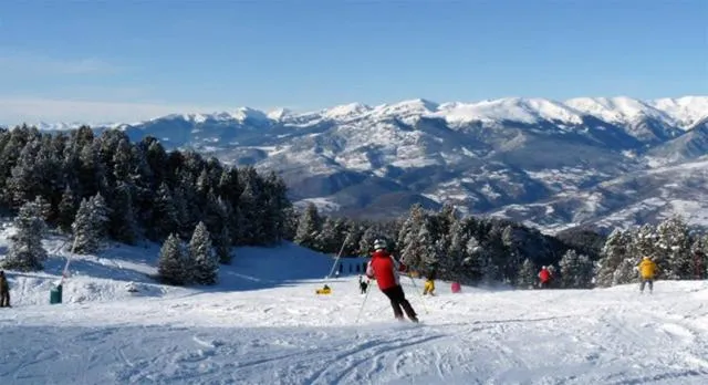 Skiing in Can Gasparó HotelRural&Restaurant