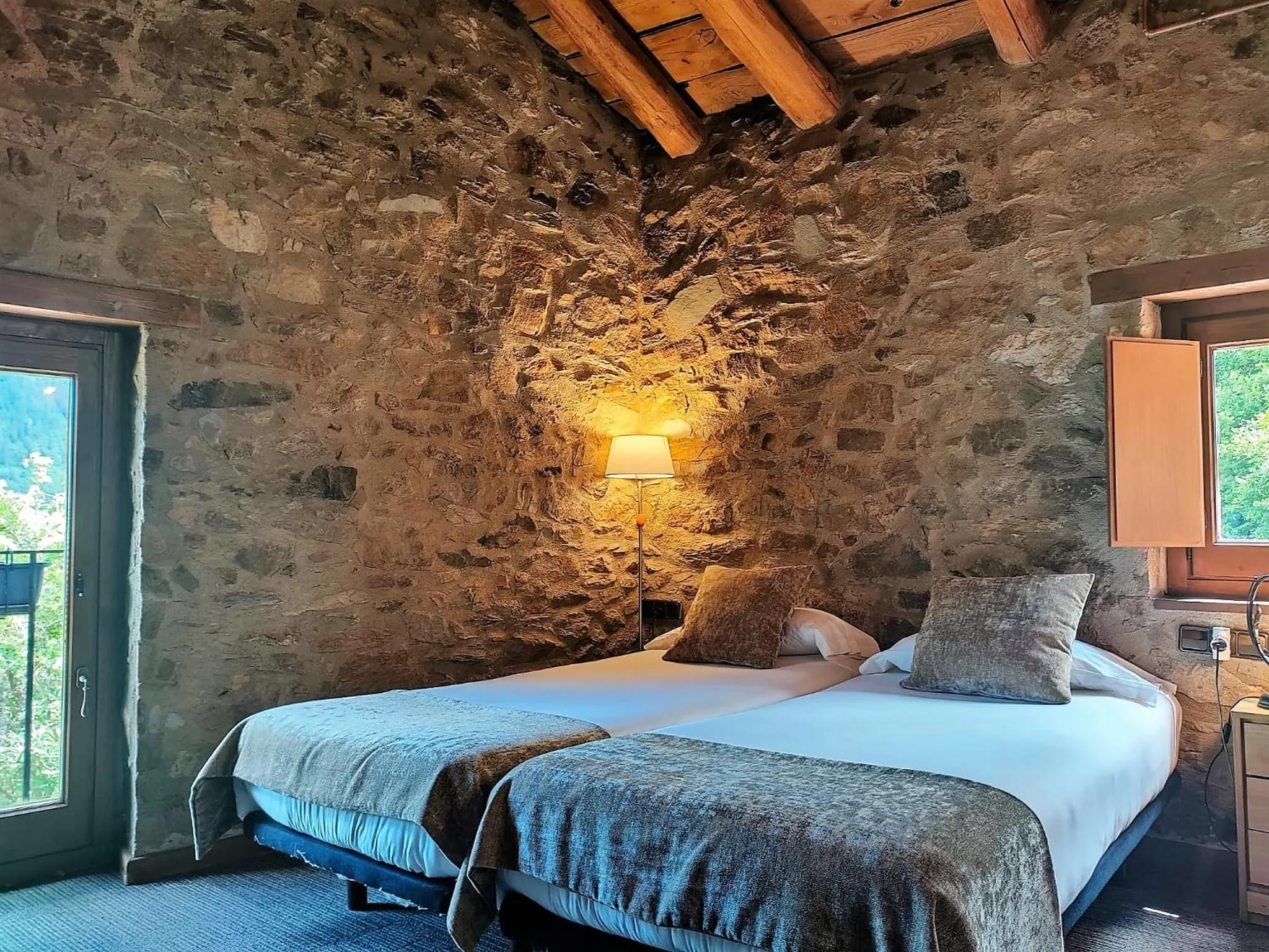 Bed in Can Gasparó HotelRural&Restaurant