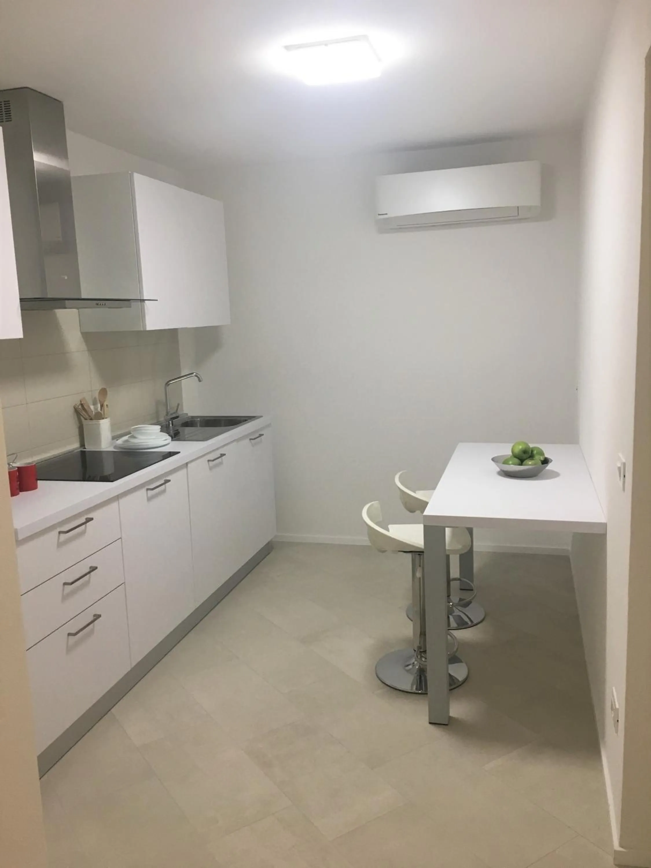 Kitchen or kitchenette in Bella Vacanza Limone