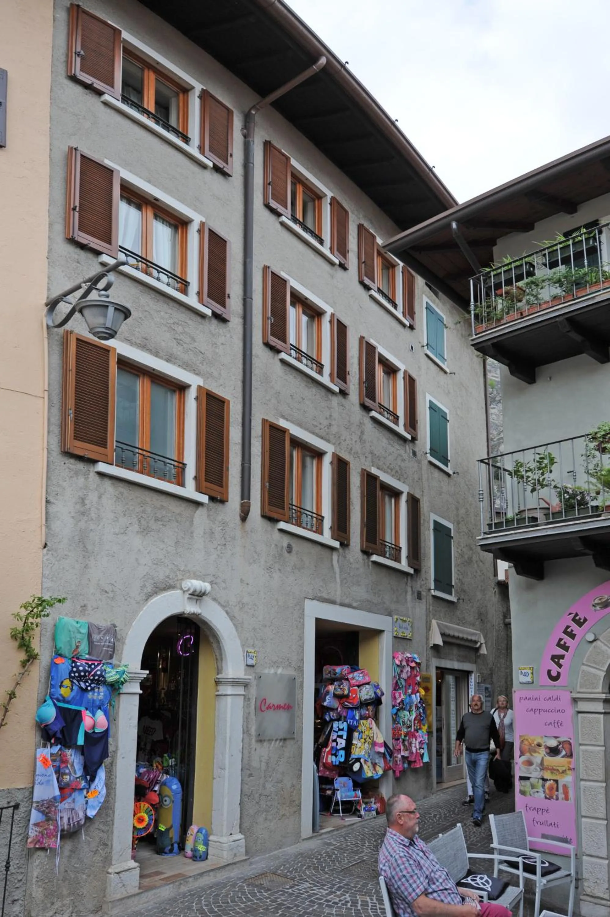 Facade/entrance in Bella Vacanza Limone