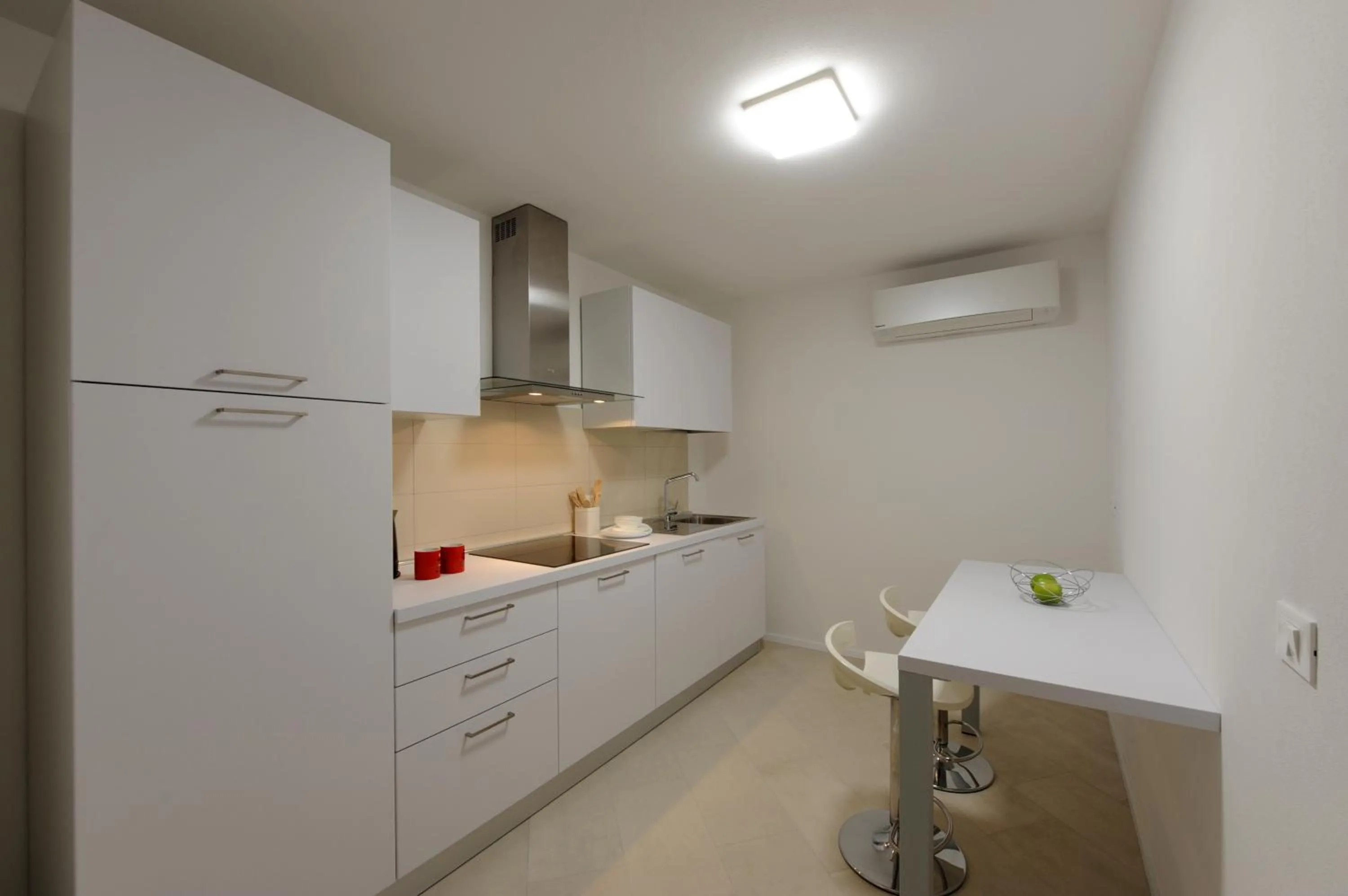 Kitchen or kitchenette in Bella Vacanza Limone